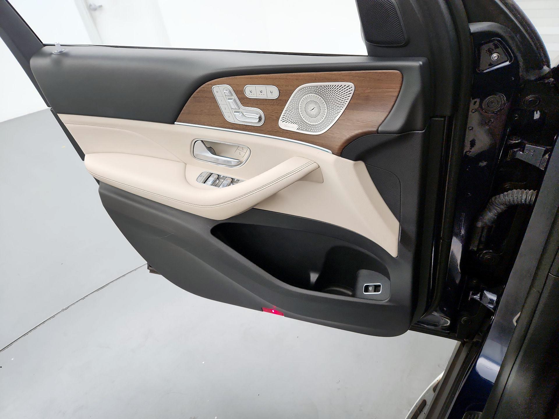 Thumbnail: 2021 Mercedes-Benz GLE - 12