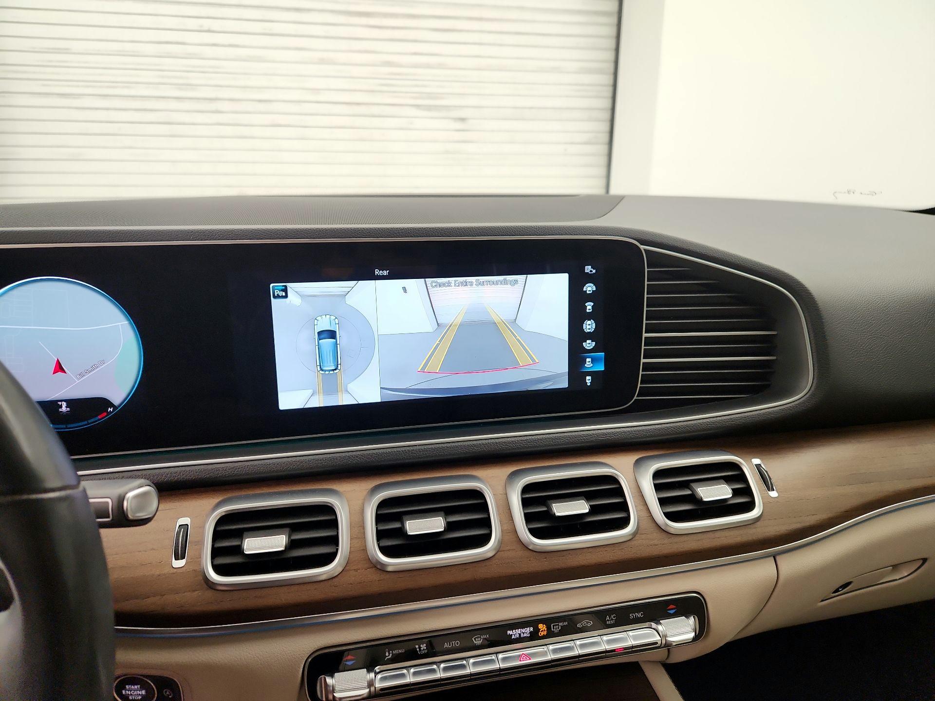 Thumbnail: 2021 Mercedes-Benz GLE - 14