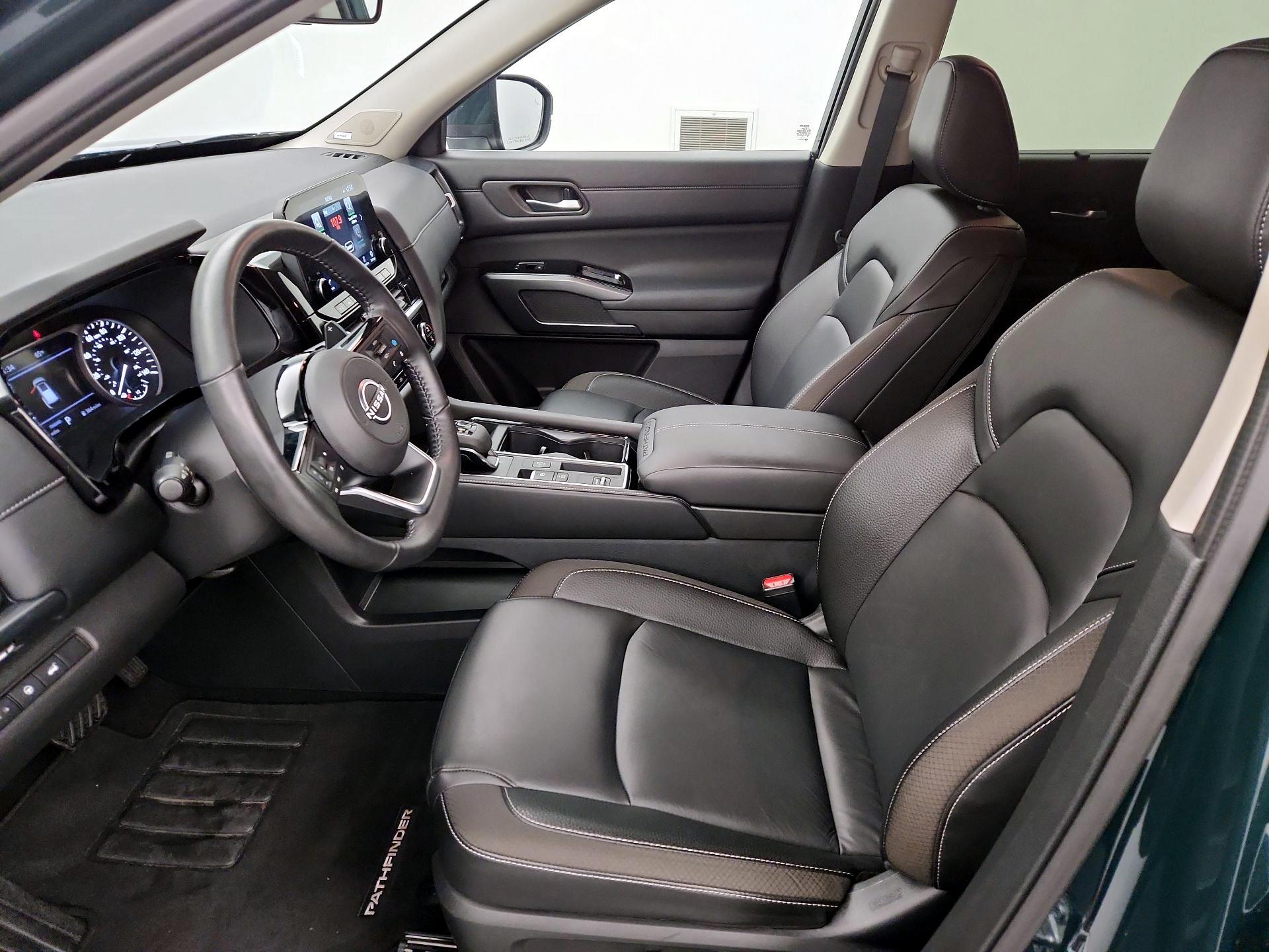 Thumbnail: 2025 Nissan Pathfinder - 11