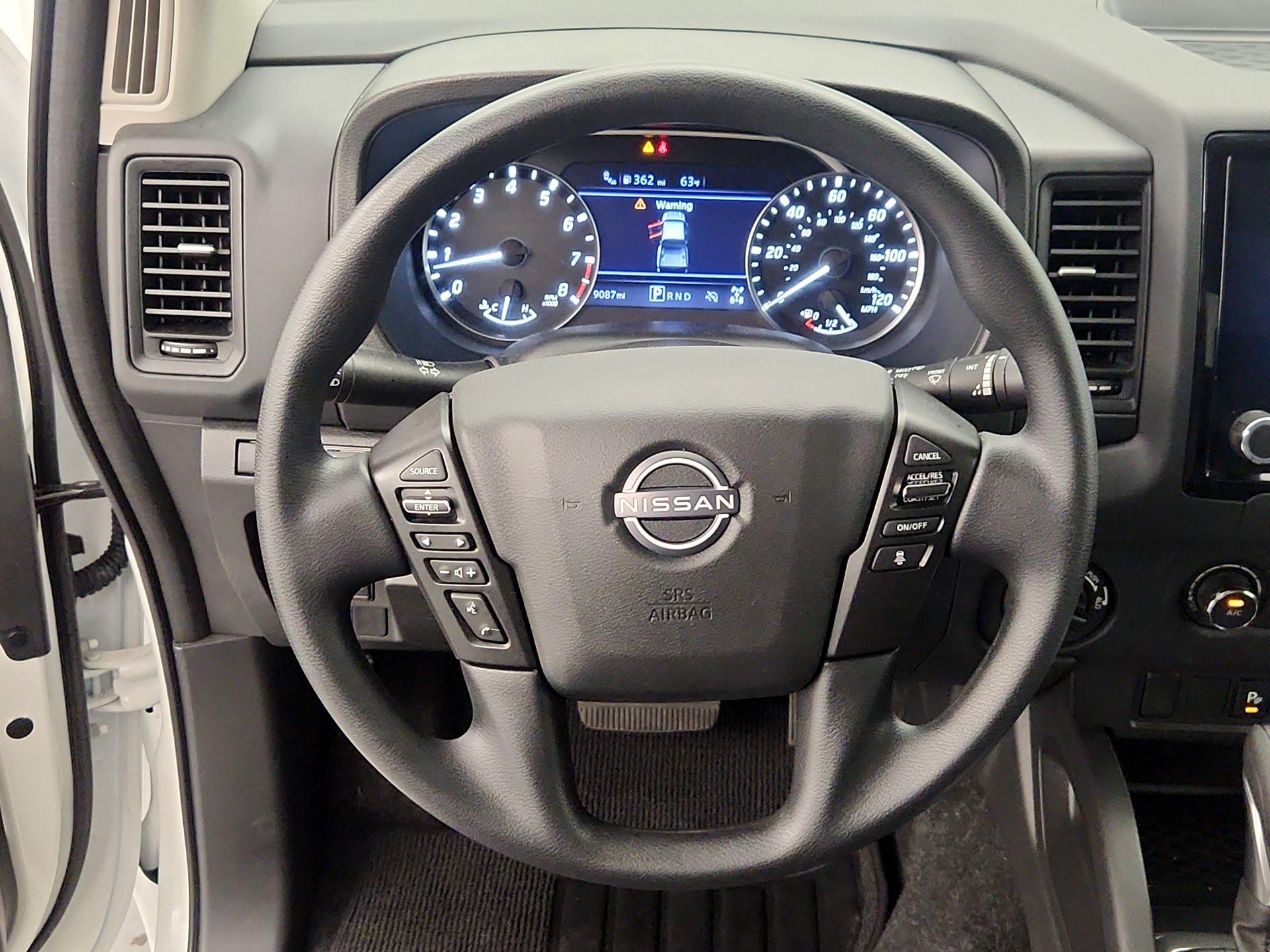 Thumbnail: 2024 Nissan Frontier - 10