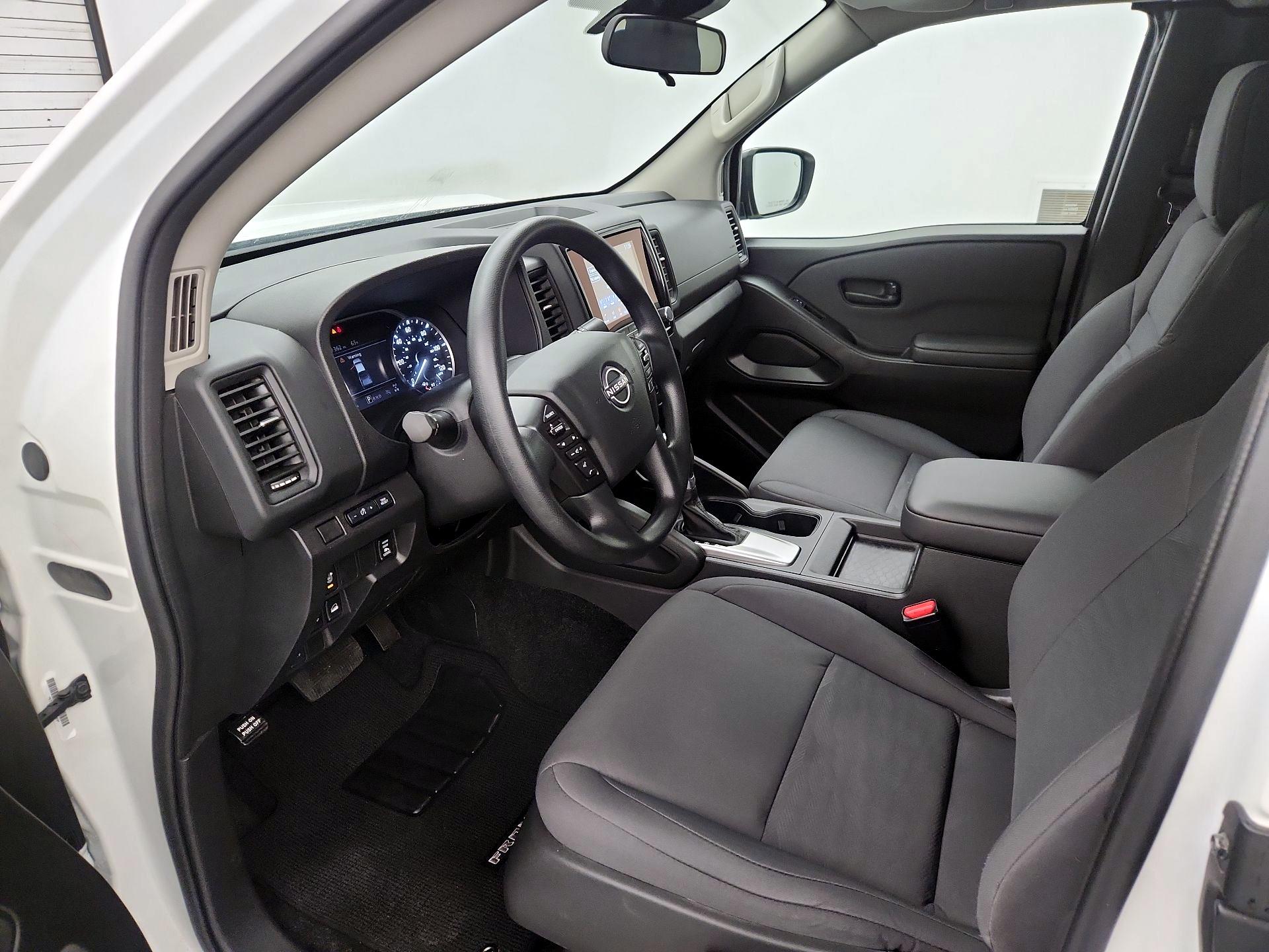 Thumbnail: 2024 Nissan Frontier - 11