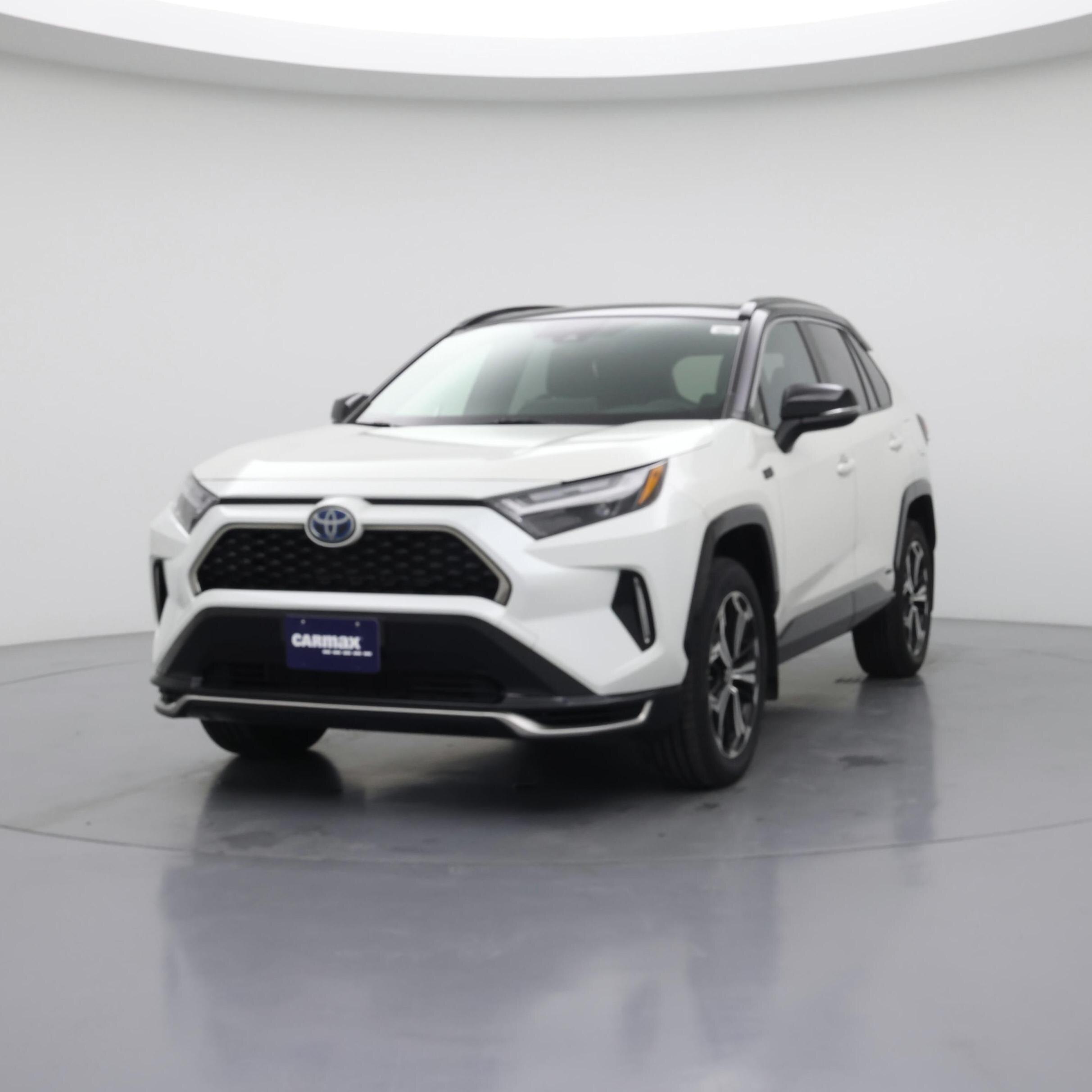 Thumbnail: 2022 Toyota RAV4 - 4