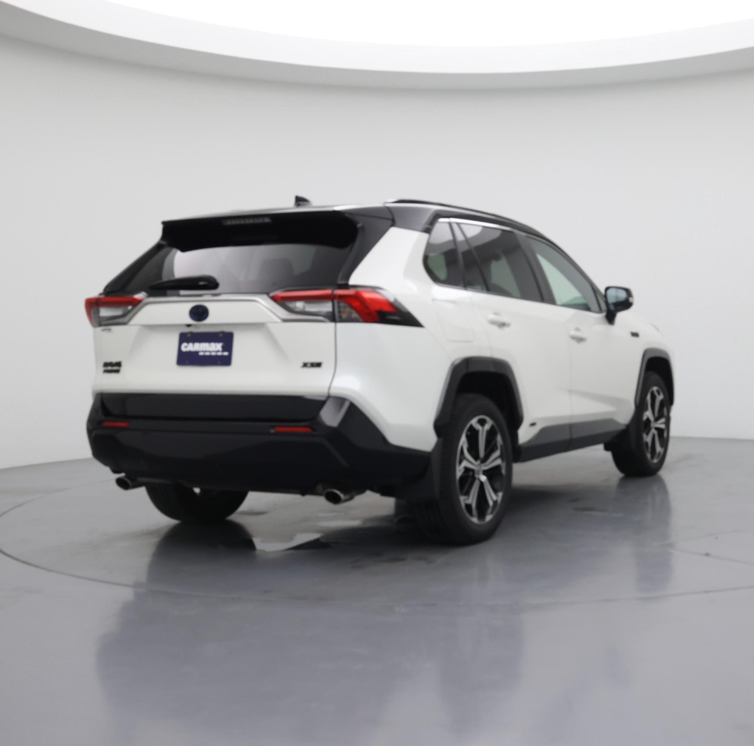 Thumbnail: 2022 Toyota RAV4 - 8