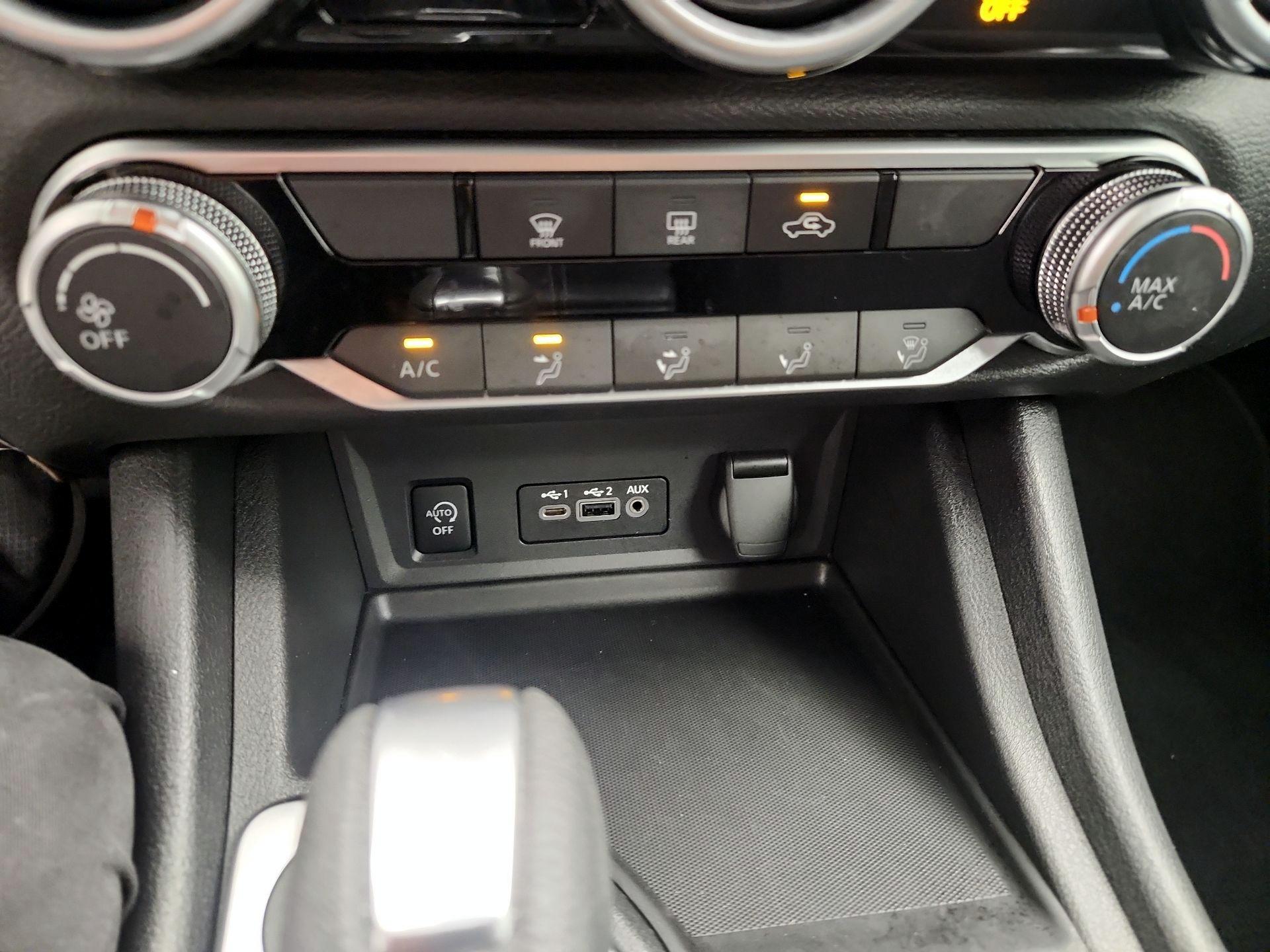 Thumbnail: 2024 Nissan Sentra - 16