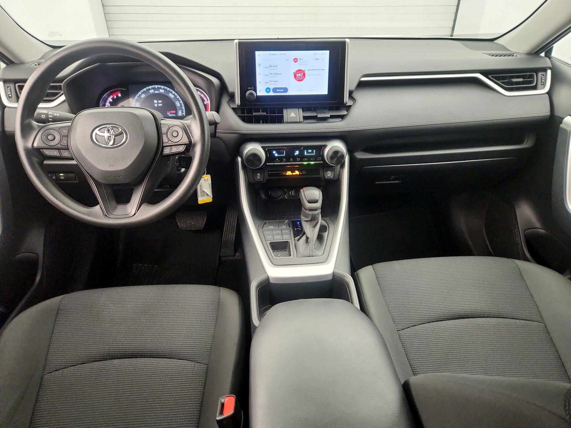 Thumbnail: 2025 Toyota RAV4 - 9