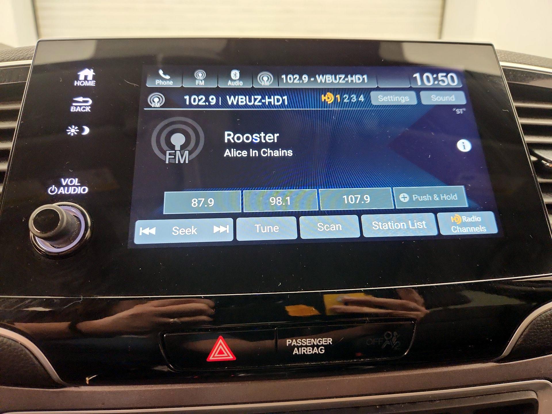 Thumbnail: 2021 Honda Pilot - 15