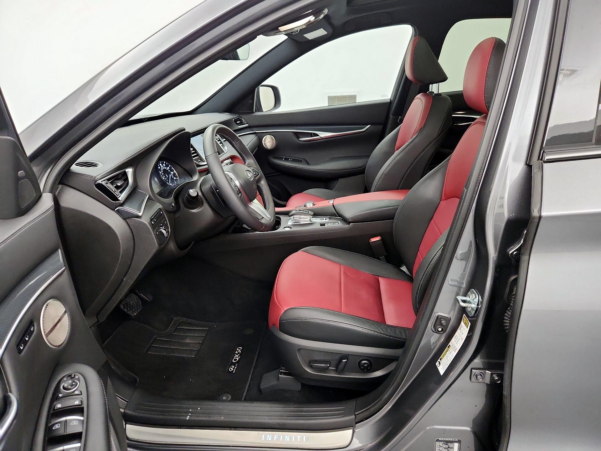 Thumbnail: 2024 INFINITI QX50 - 11