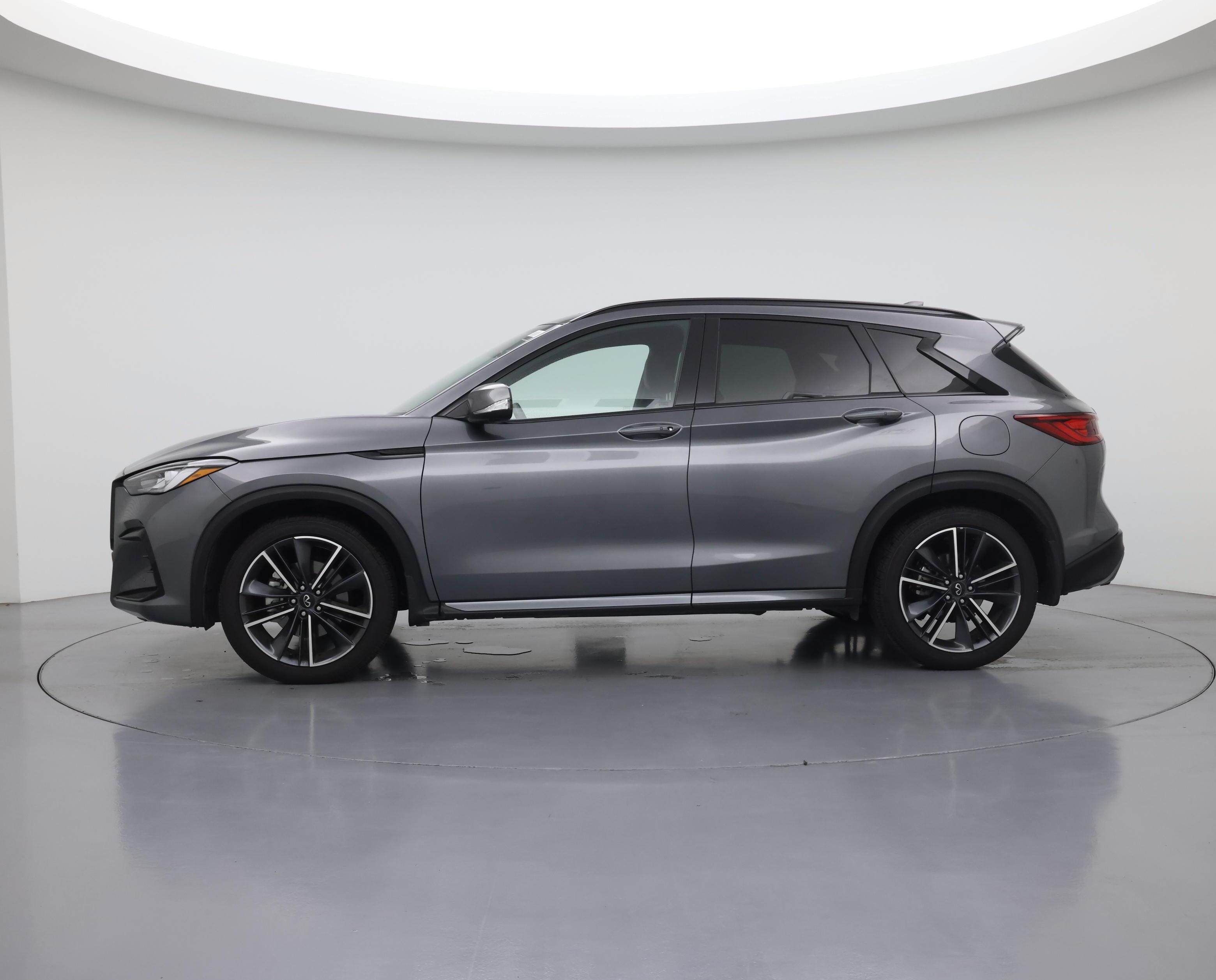 Thumbnail: 2024 INFINITI QX50 - 3