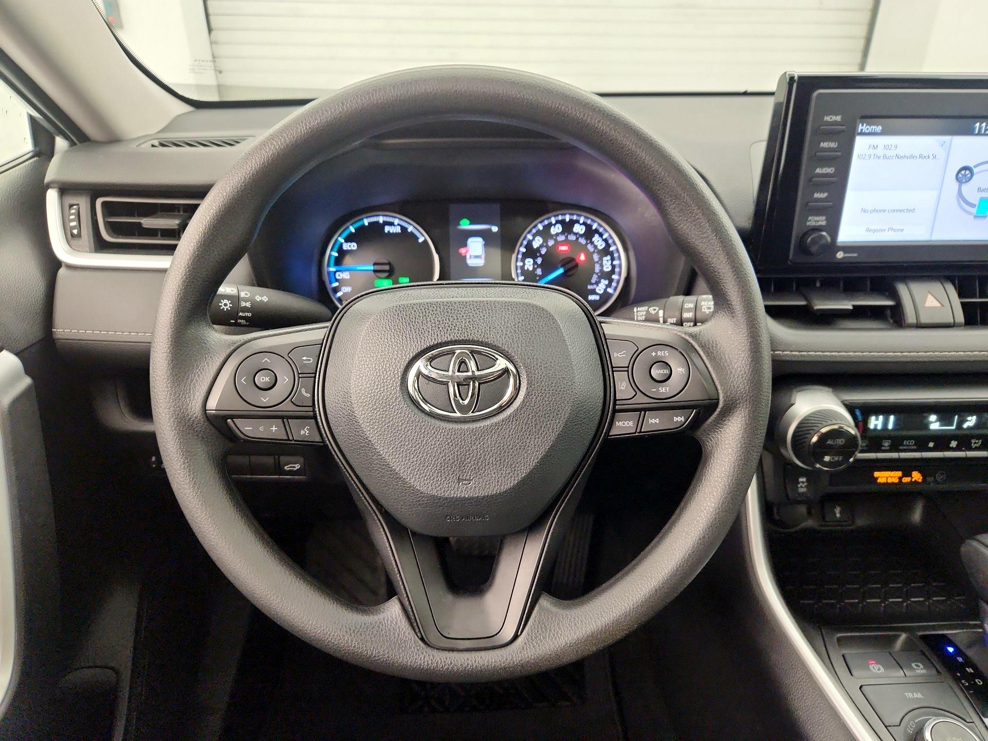 Thumbnail: 2022 Toyota RAV4 - 10