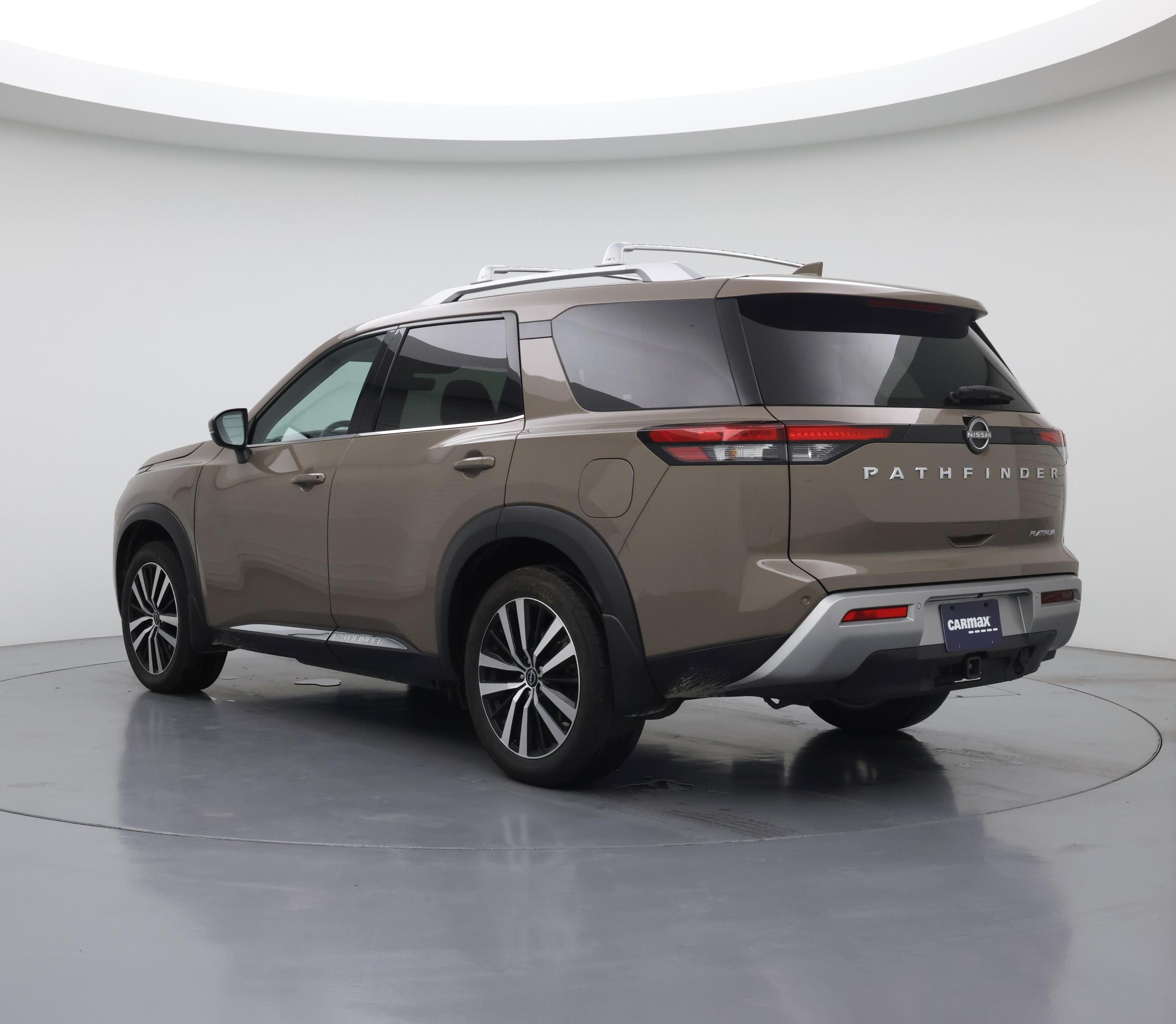 Thumbnail: 2024 Nissan Pathfinder - 2