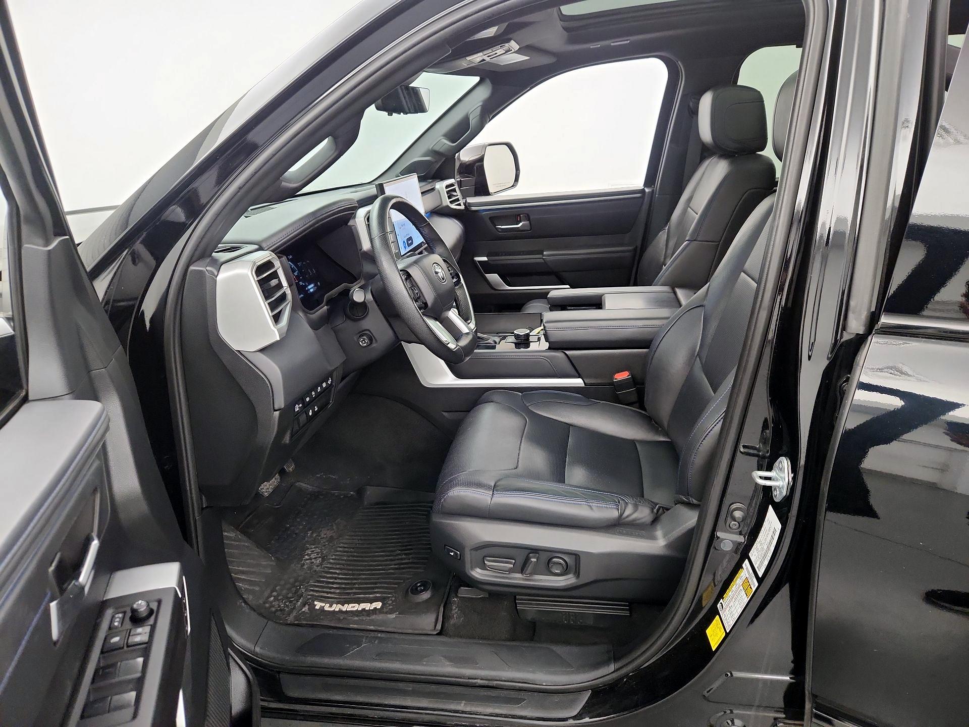 Thumbnail: 2022 Toyota Tundra - 11