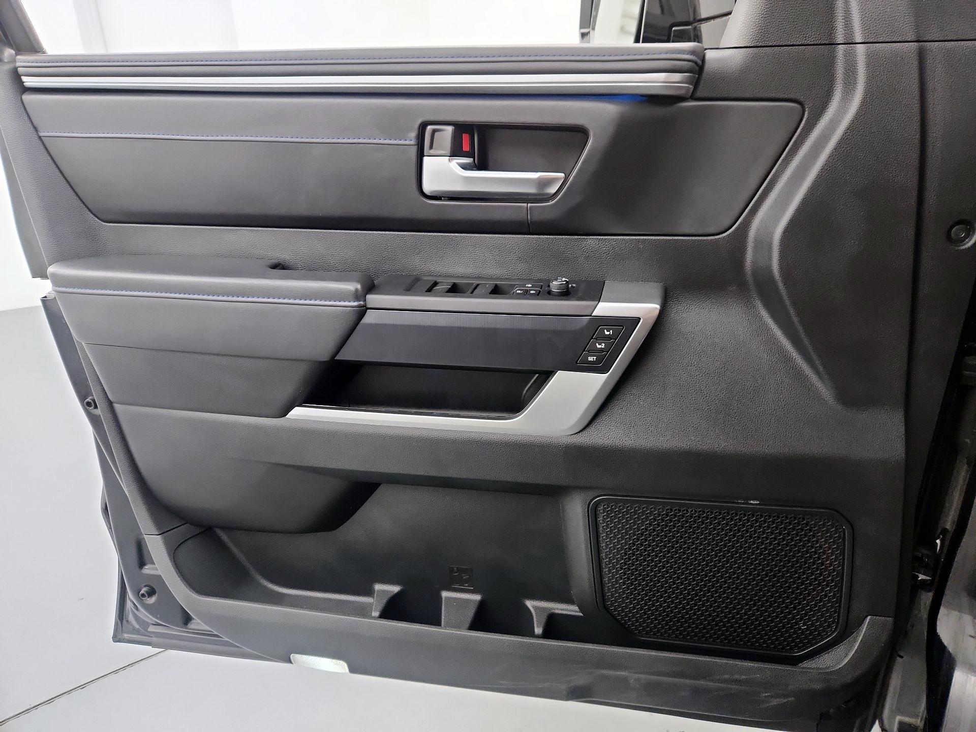 Thumbnail: 2022 Toyota Tundra - 12