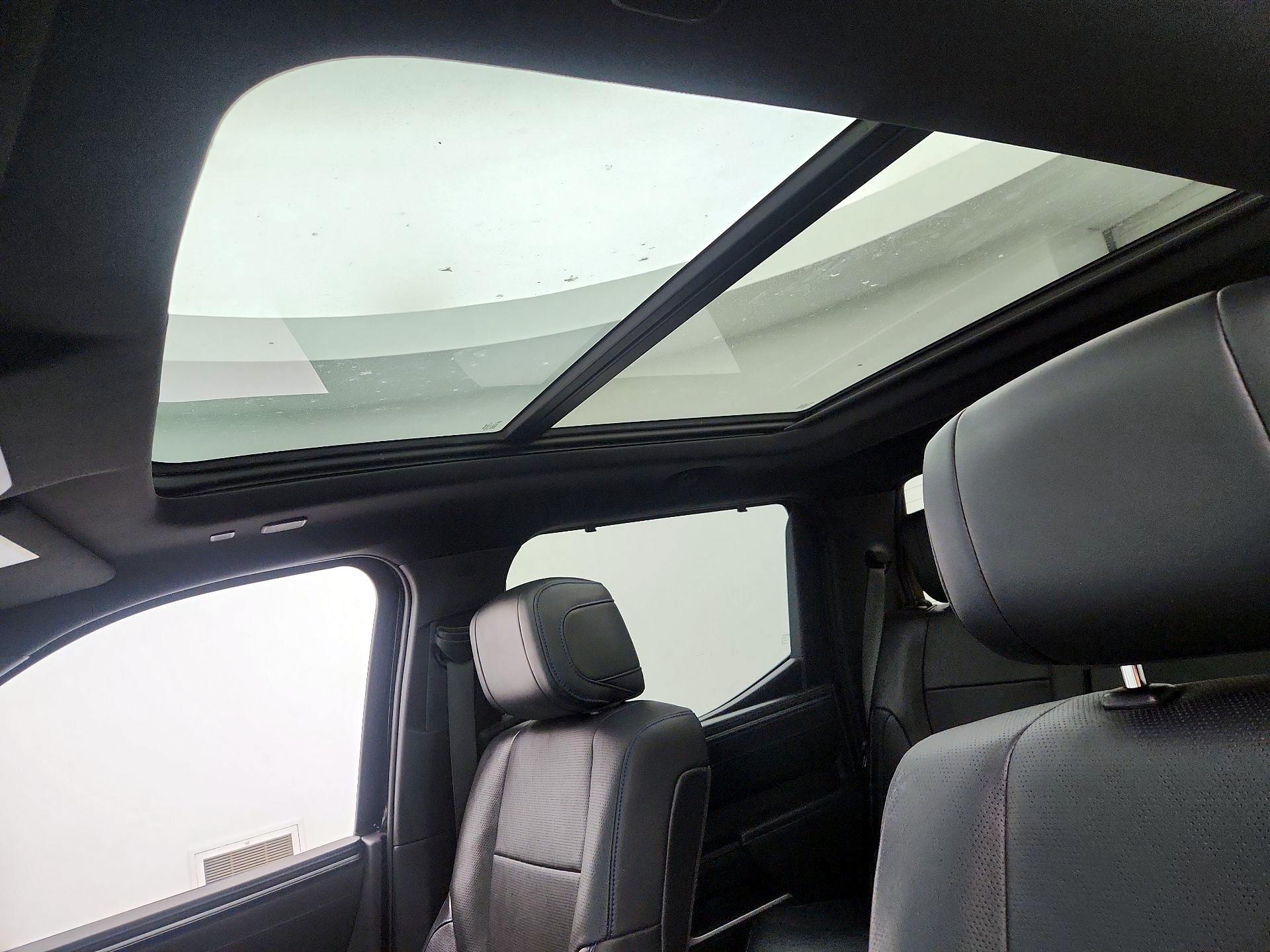 Thumbnail: 2022 Toyota Tundra - 19