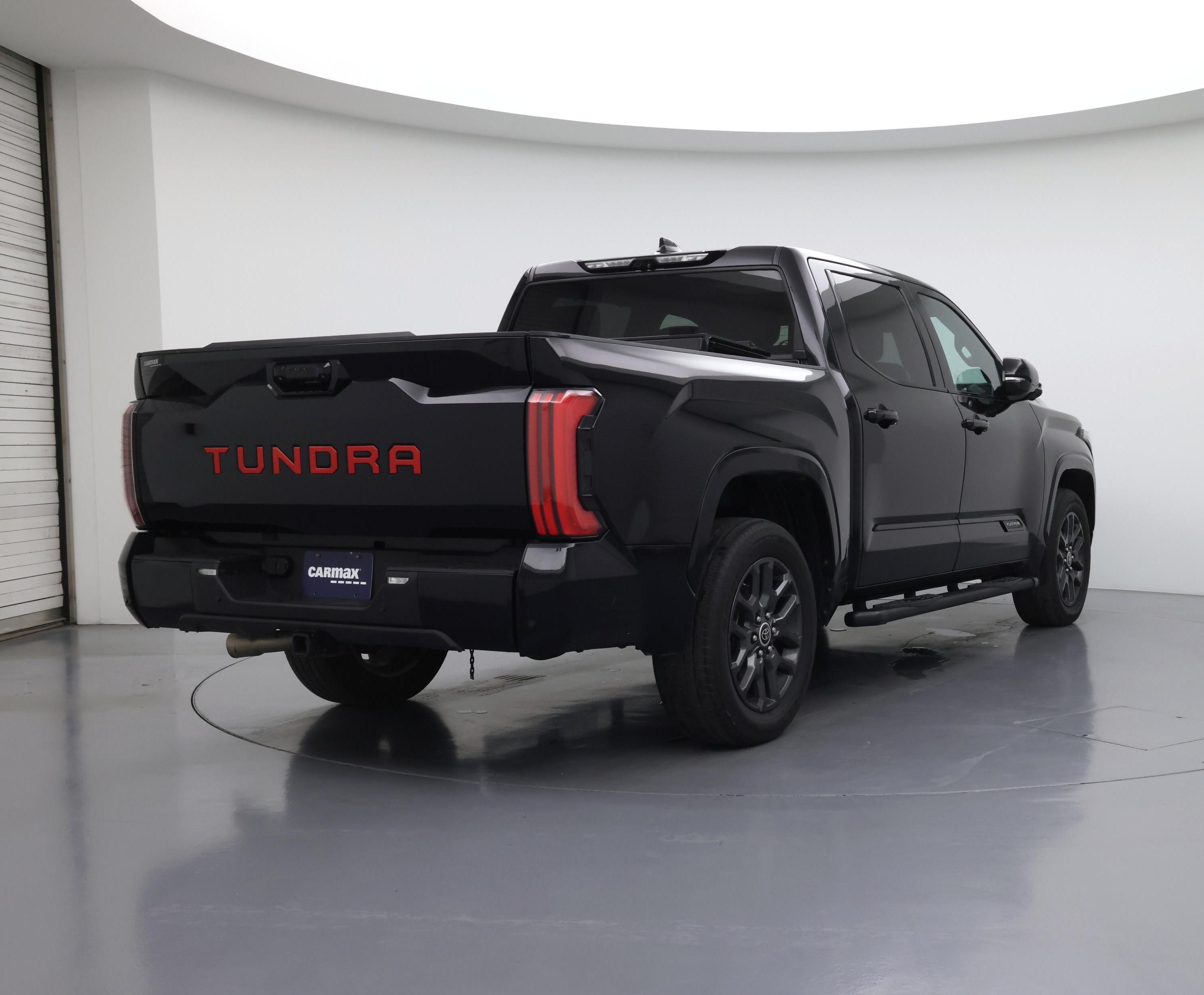 Thumbnail: 2022 Toyota Tundra - 8