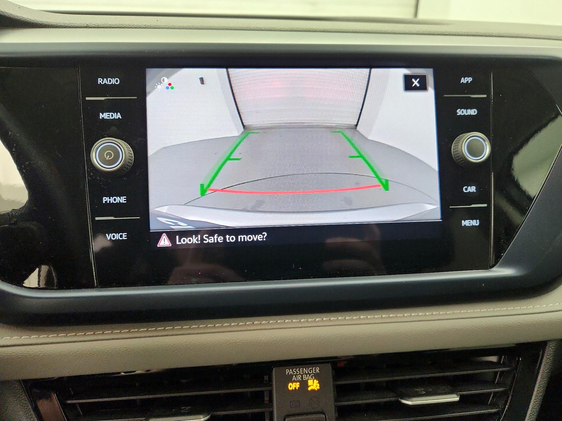 Thumbnail: 2024 Volkswagen Taos - 14