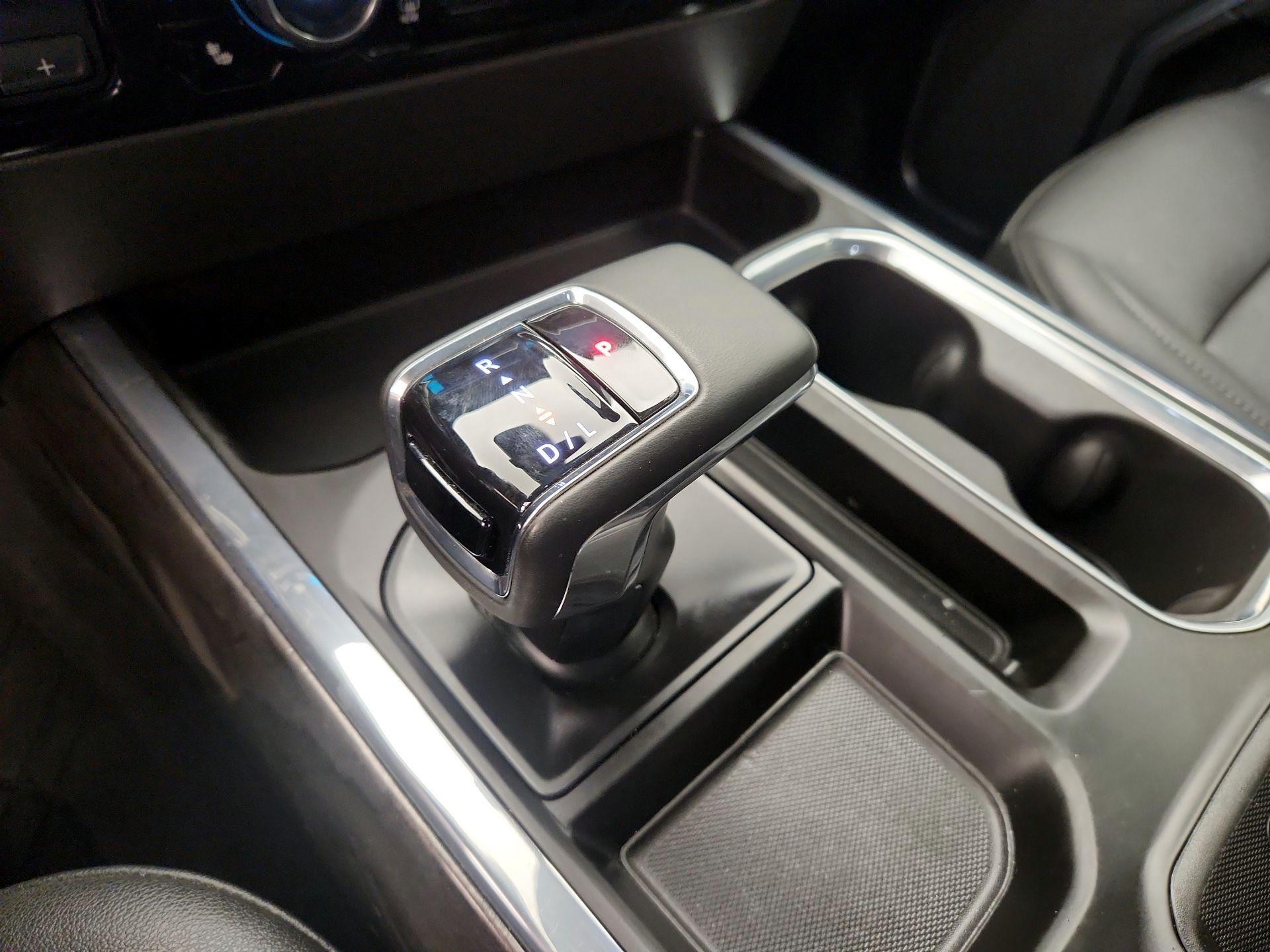 Thumbnail: 2023 Chevrolet Silverado 1500 - 17