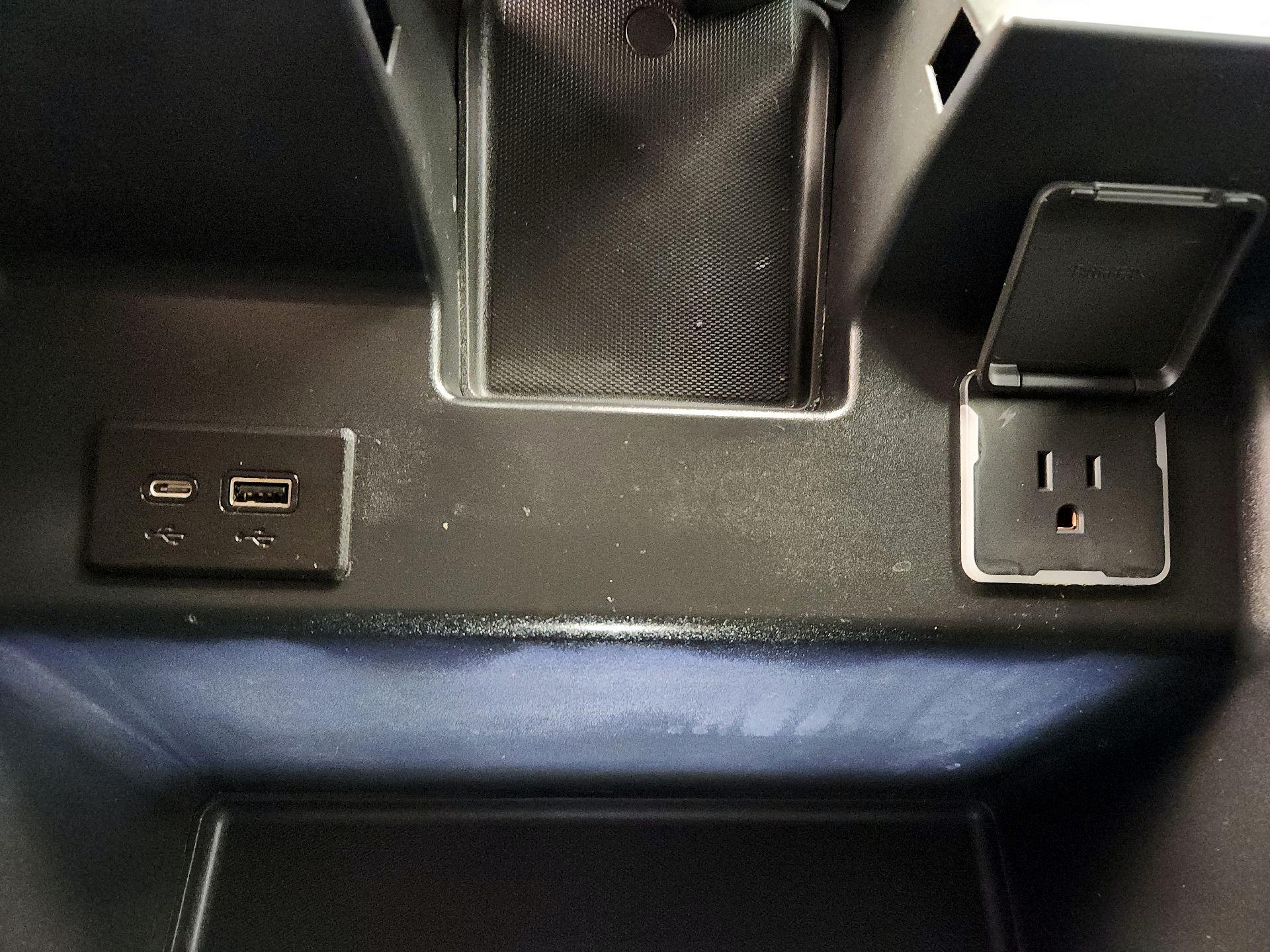 Thumbnail: 2023 Chevrolet Silverado 1500 - 18