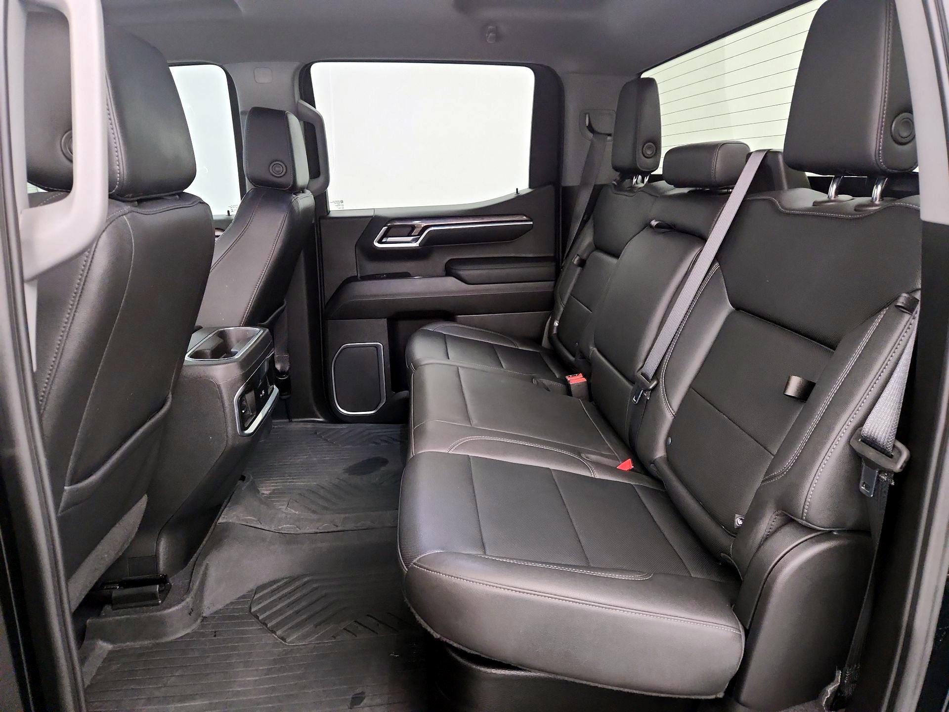 Thumbnail: 2023 Chevrolet Silverado 1500 - 19