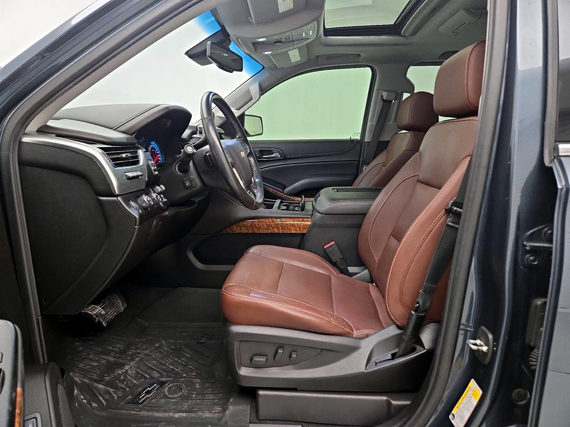 Thumbnail: 2020 Chevrolet Suburban - 11