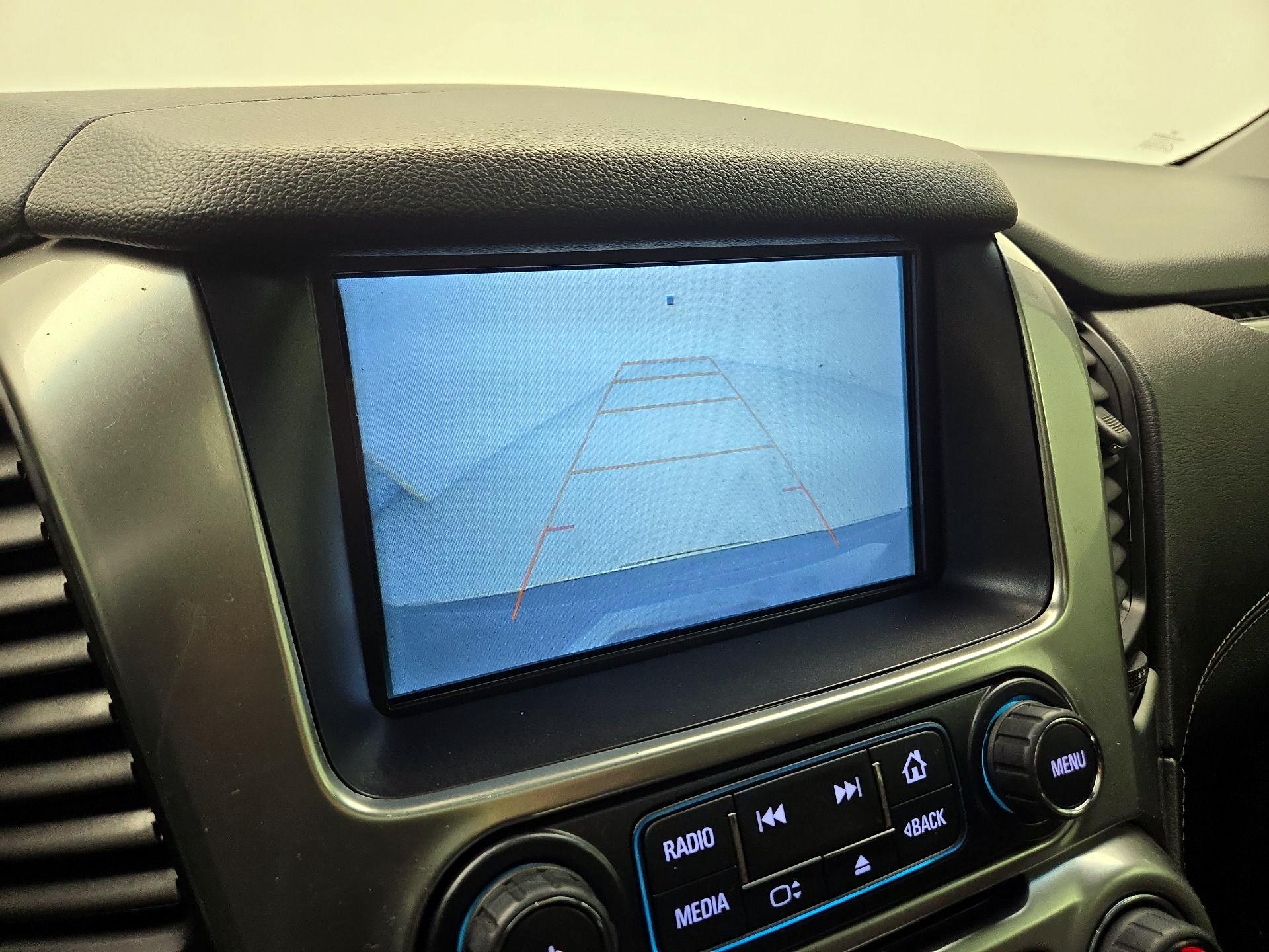 Thumbnail: 2020 Chevrolet Suburban - 15