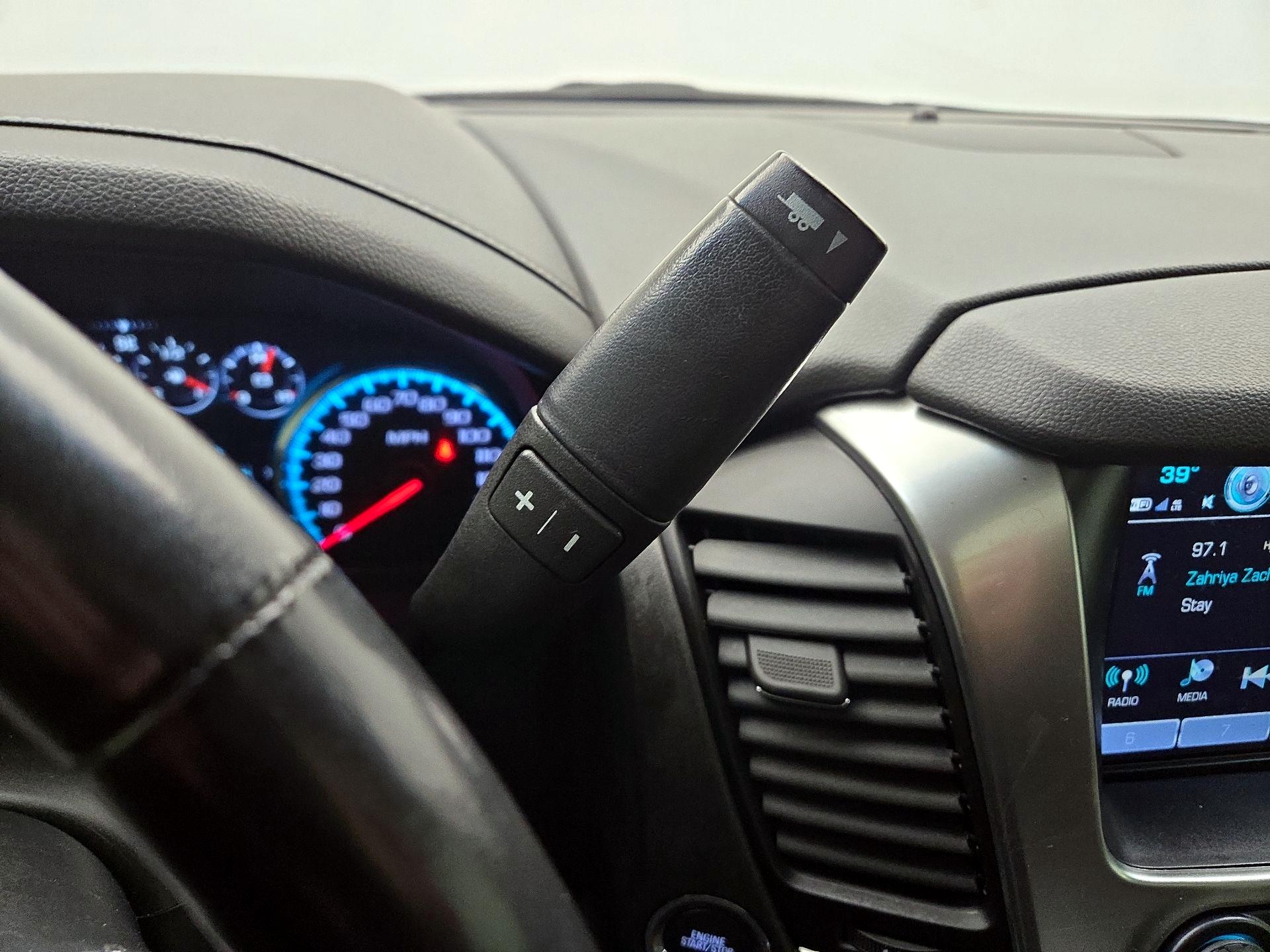 Thumbnail: 2020 Chevrolet Suburban - 18