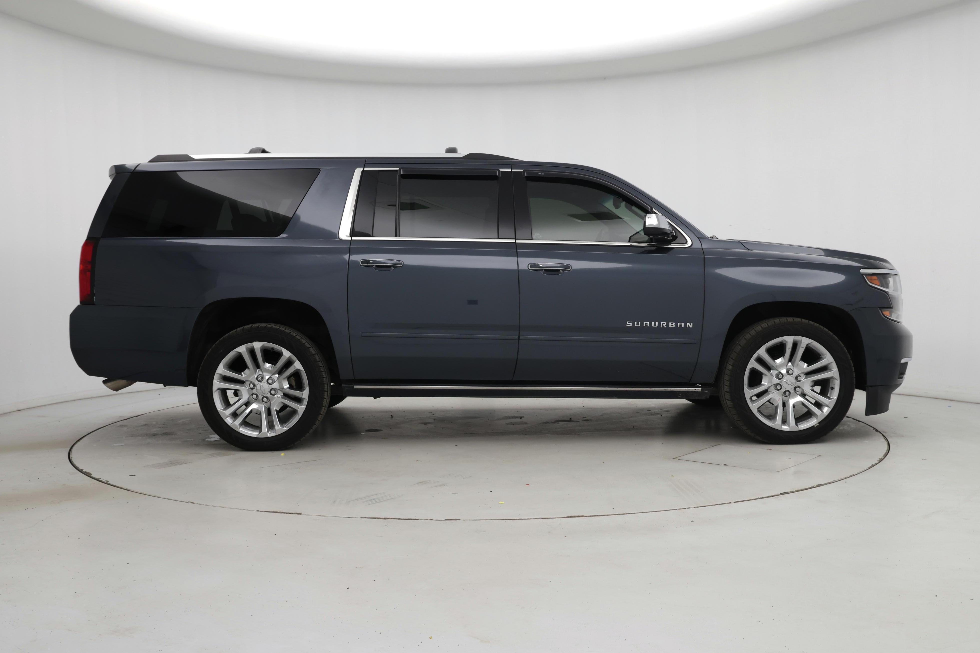 Thumbnail: 2020 Chevrolet Suburban - 7