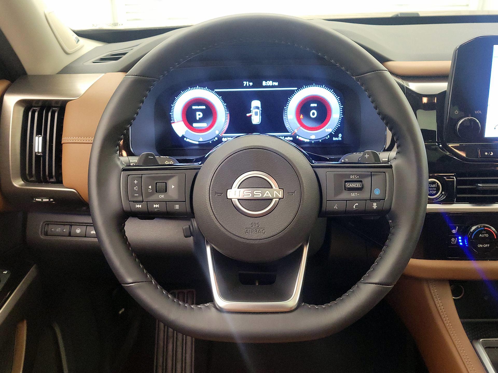 Thumbnail: 2024 Nissan Pathfinder - 10