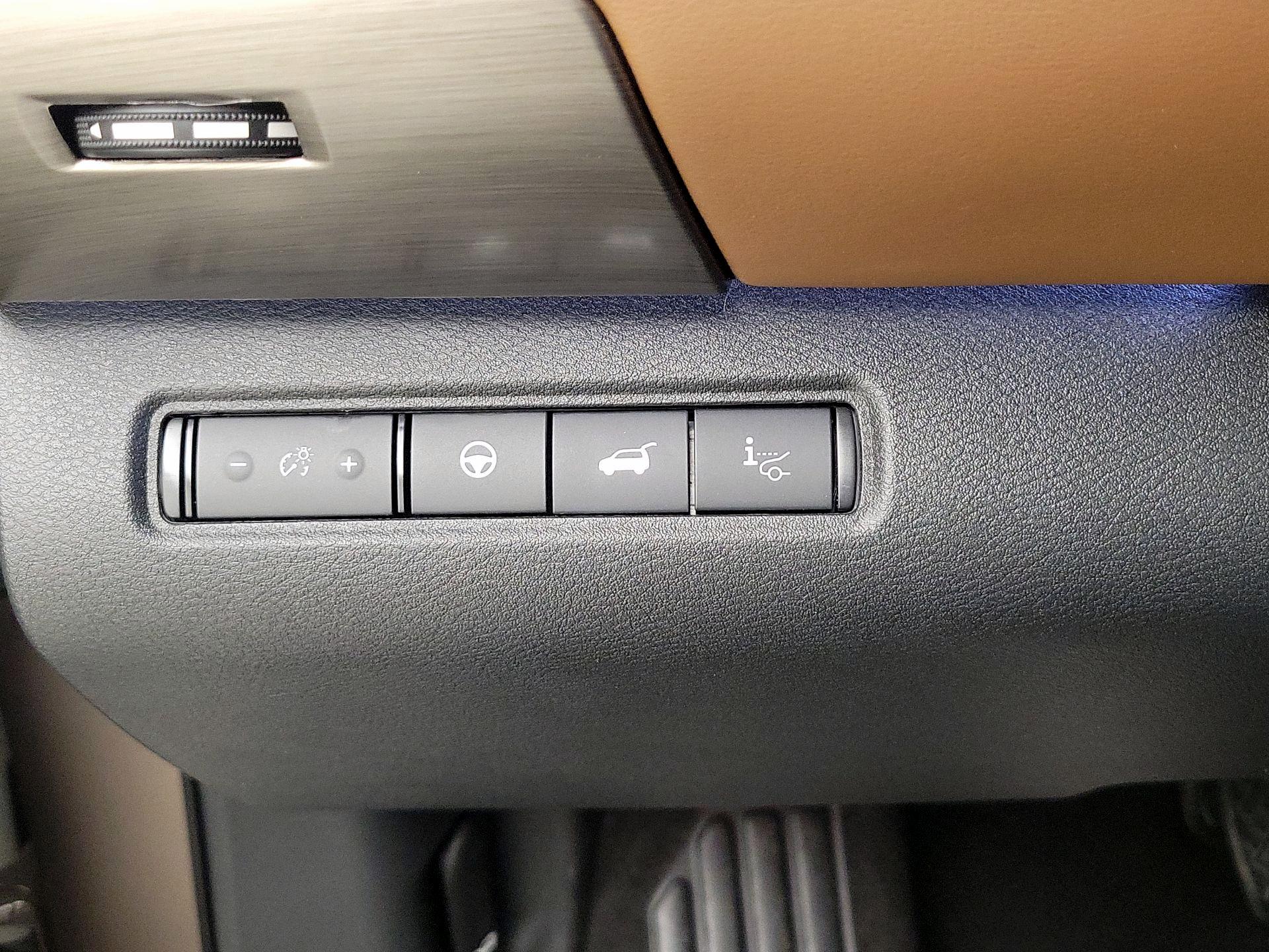 Thumbnail: 2024 Nissan Pathfinder - 13