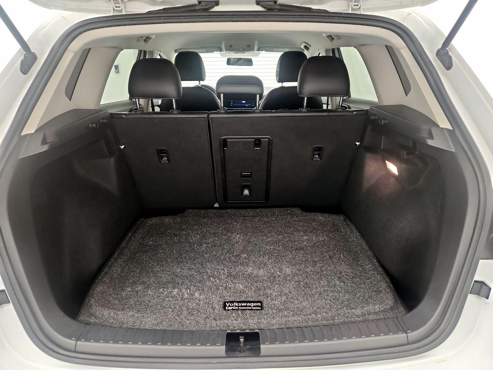 Thumbnail: 2022 Volkswagen Taos - 20