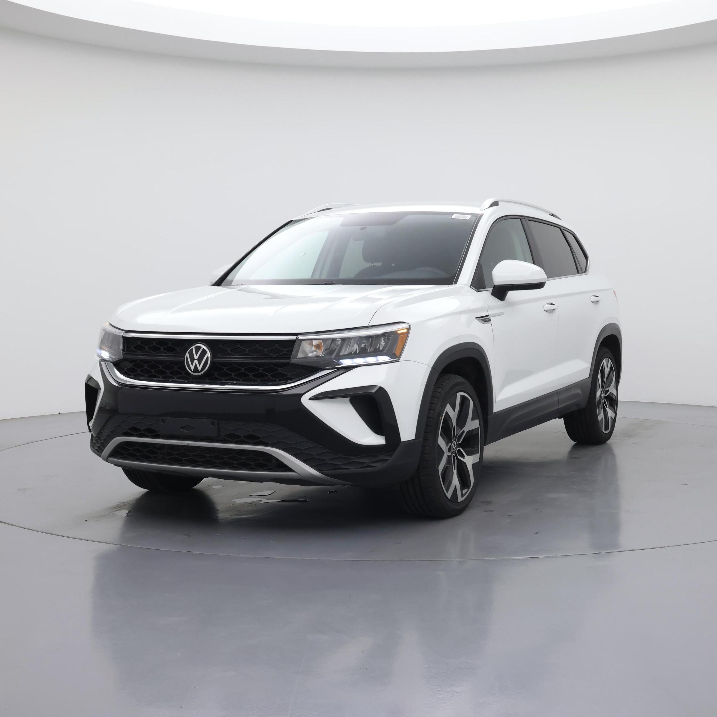 Thumbnail: 2022 Volkswagen Taos - 4