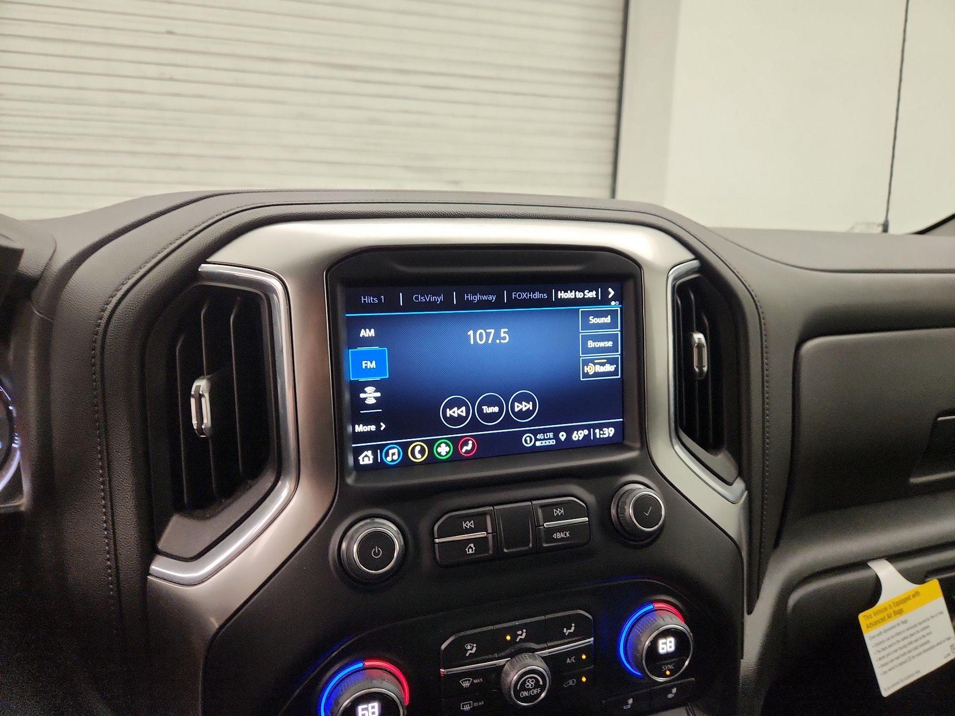 Thumbnail: 2021 Chevrolet Silverado 1500 - 15