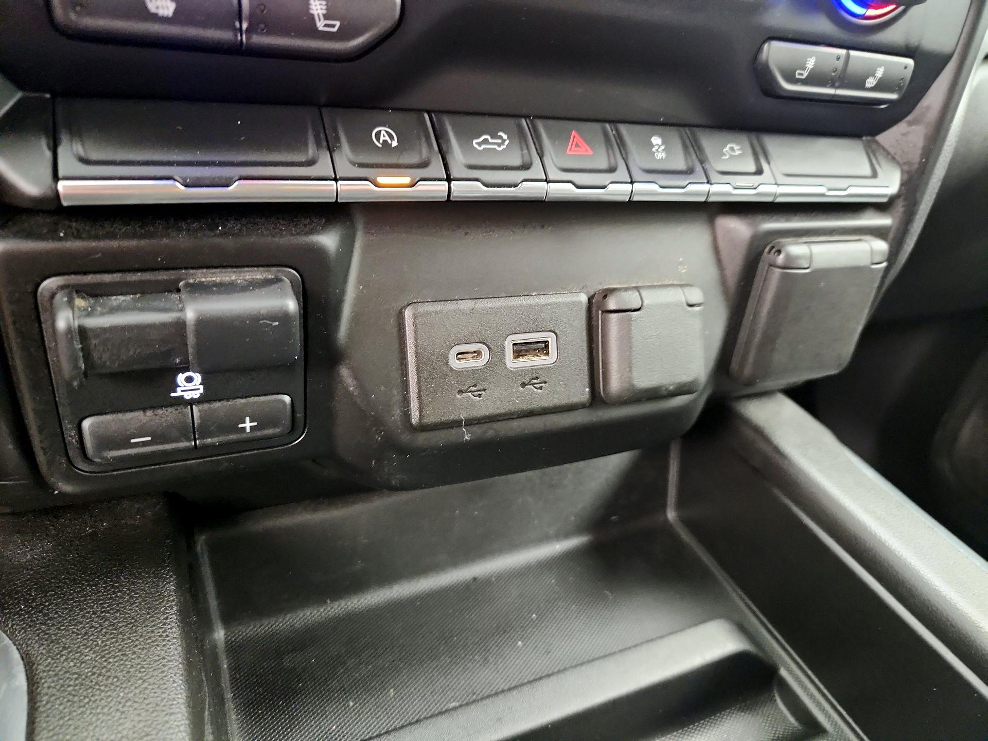 Thumbnail: 2021 Chevrolet Silverado 1500 - 18