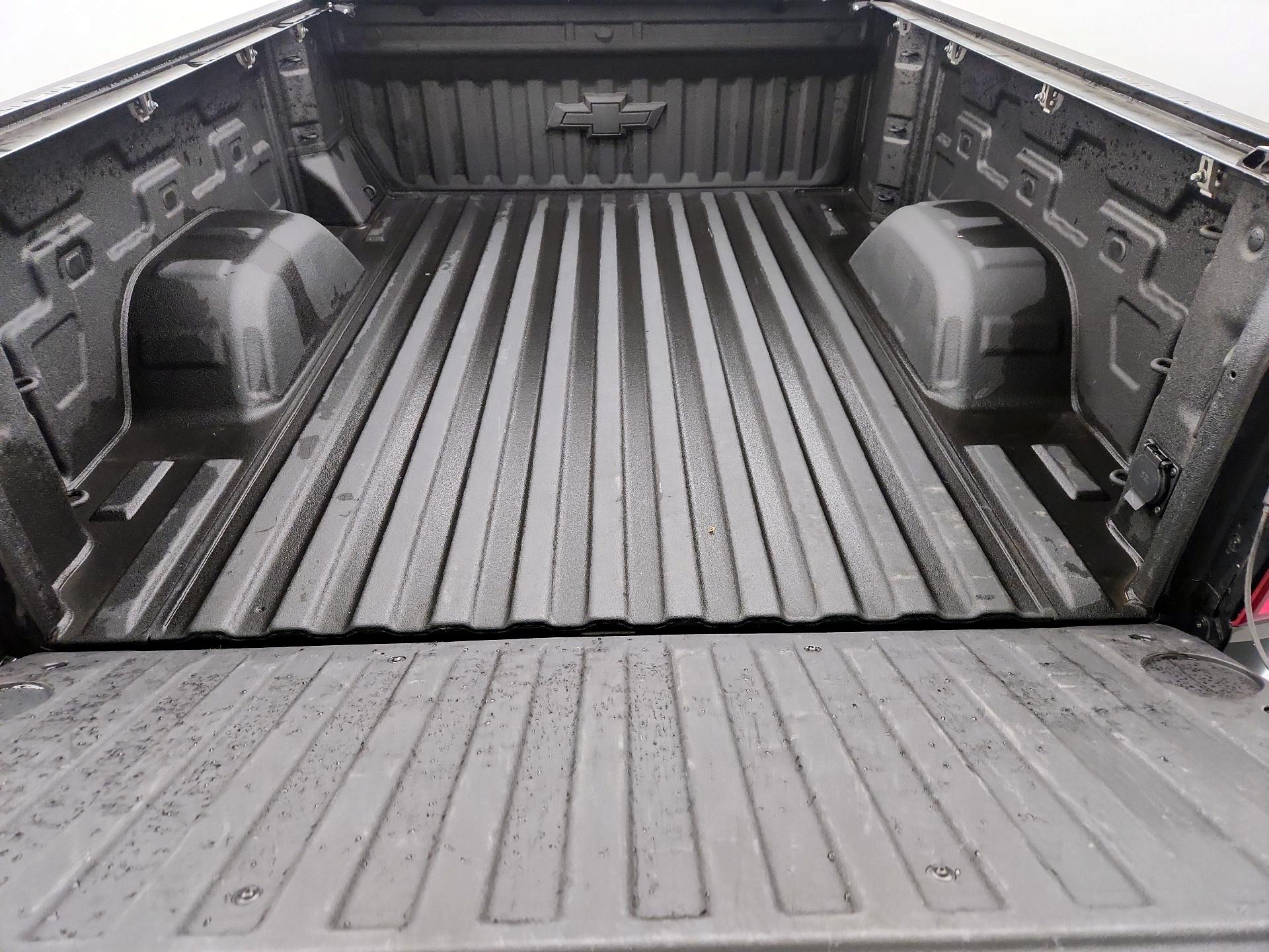 Thumbnail: 2021 Chevrolet Silverado 1500 - 20