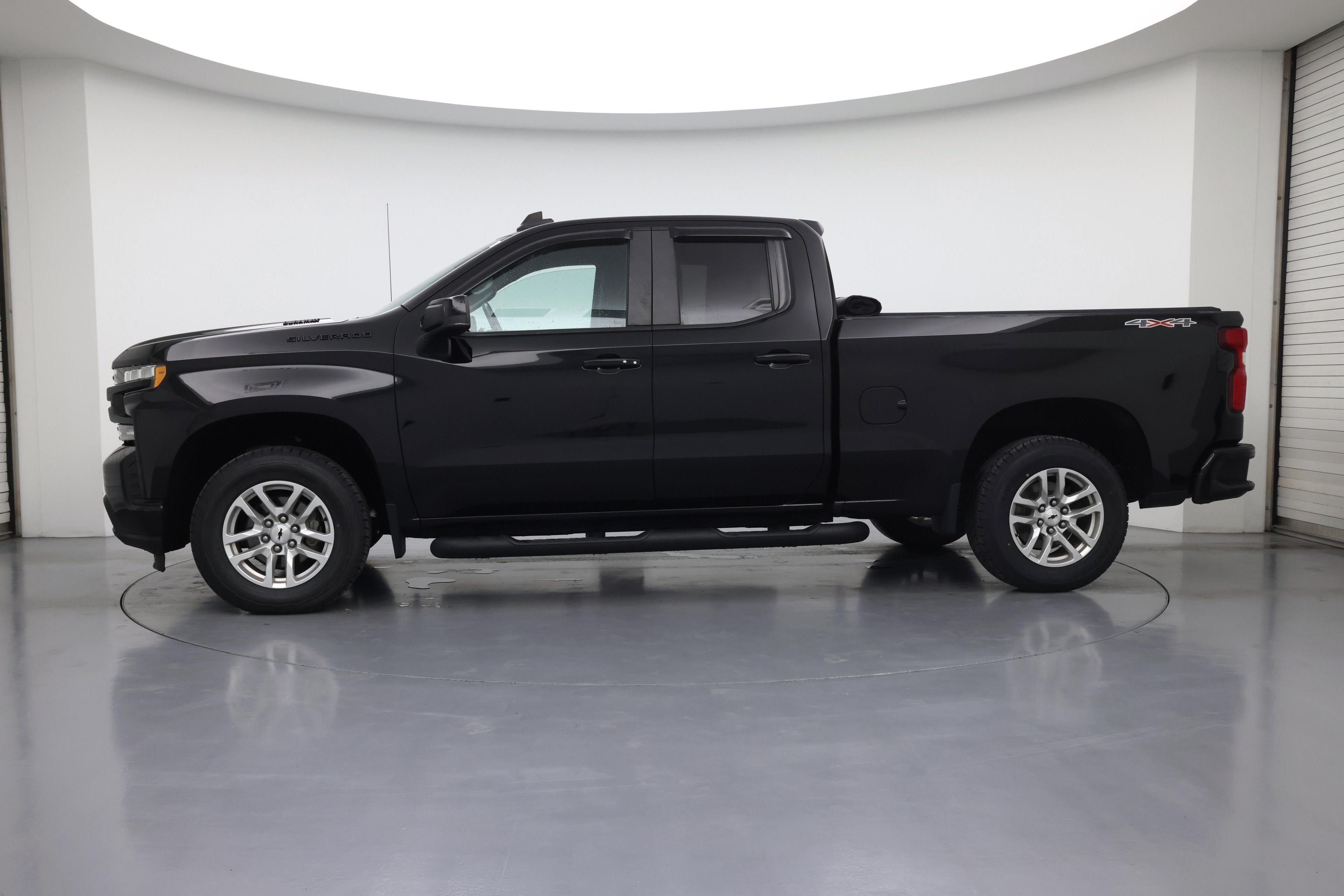 Thumbnail: 2021 Chevrolet Silverado 1500 - 3