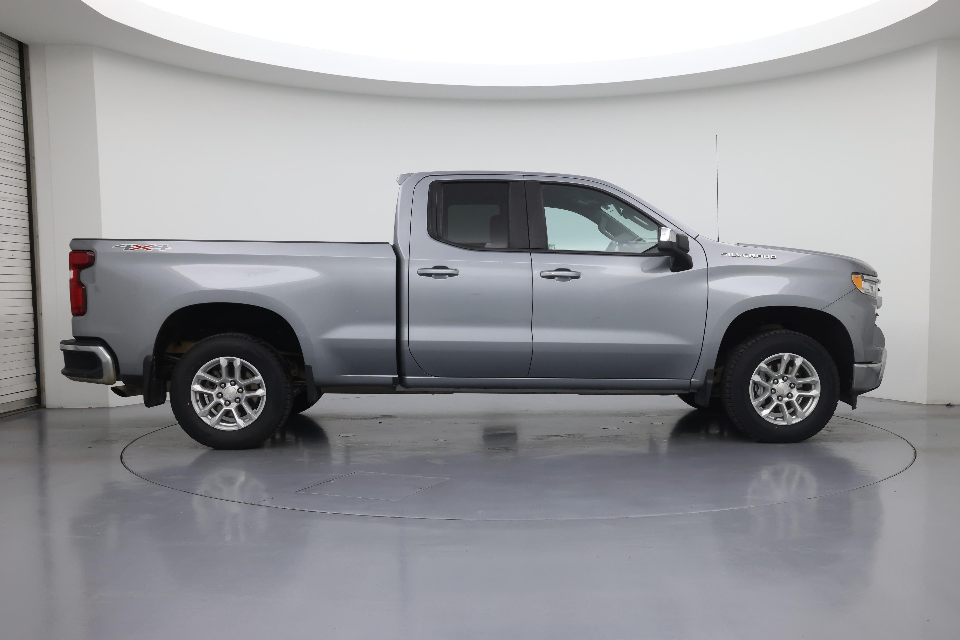Thumbnail: 2023 Chevrolet Silverado 1500 - 7