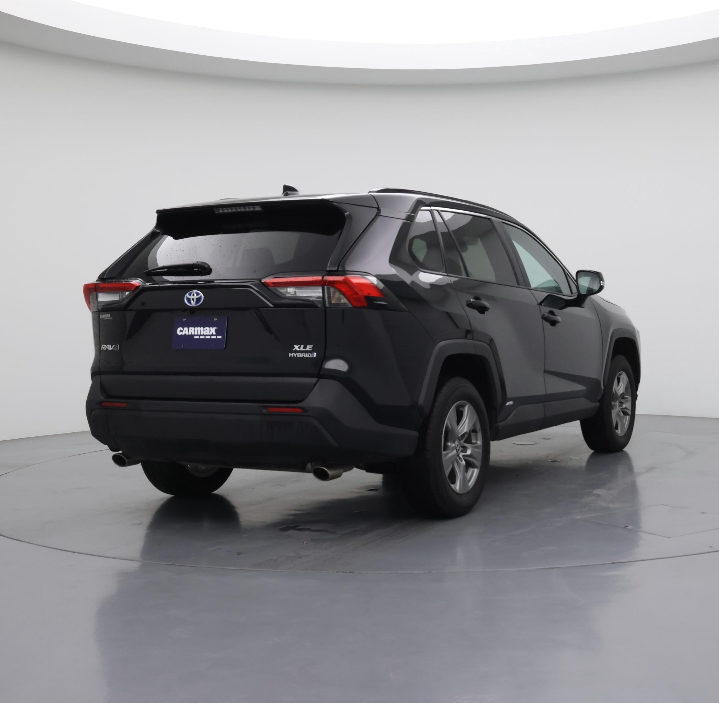 Thumbnail: 2024 Toyota RAV4 - 8