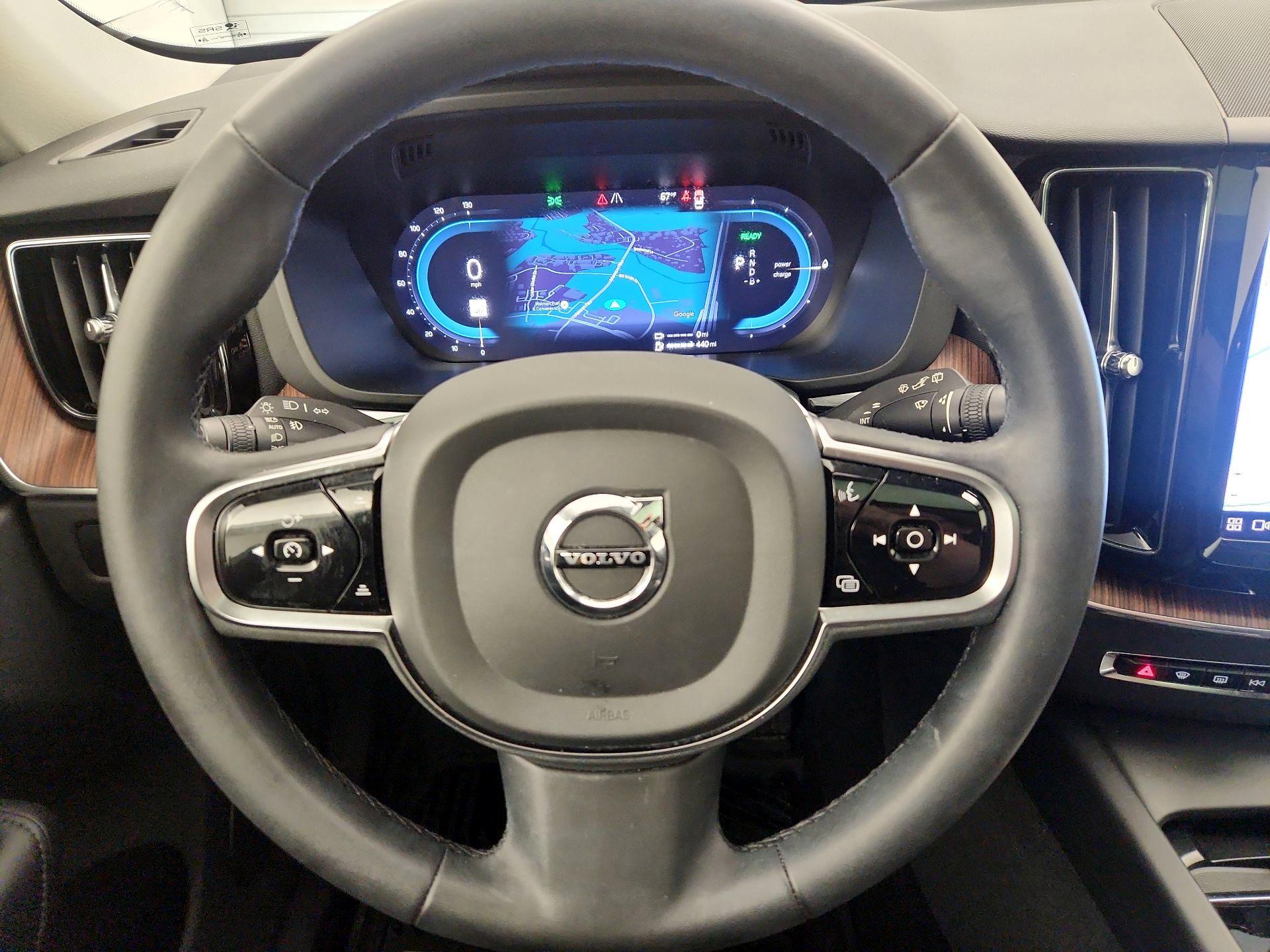 Thumbnail: 2023 Volvo XC60 - 10