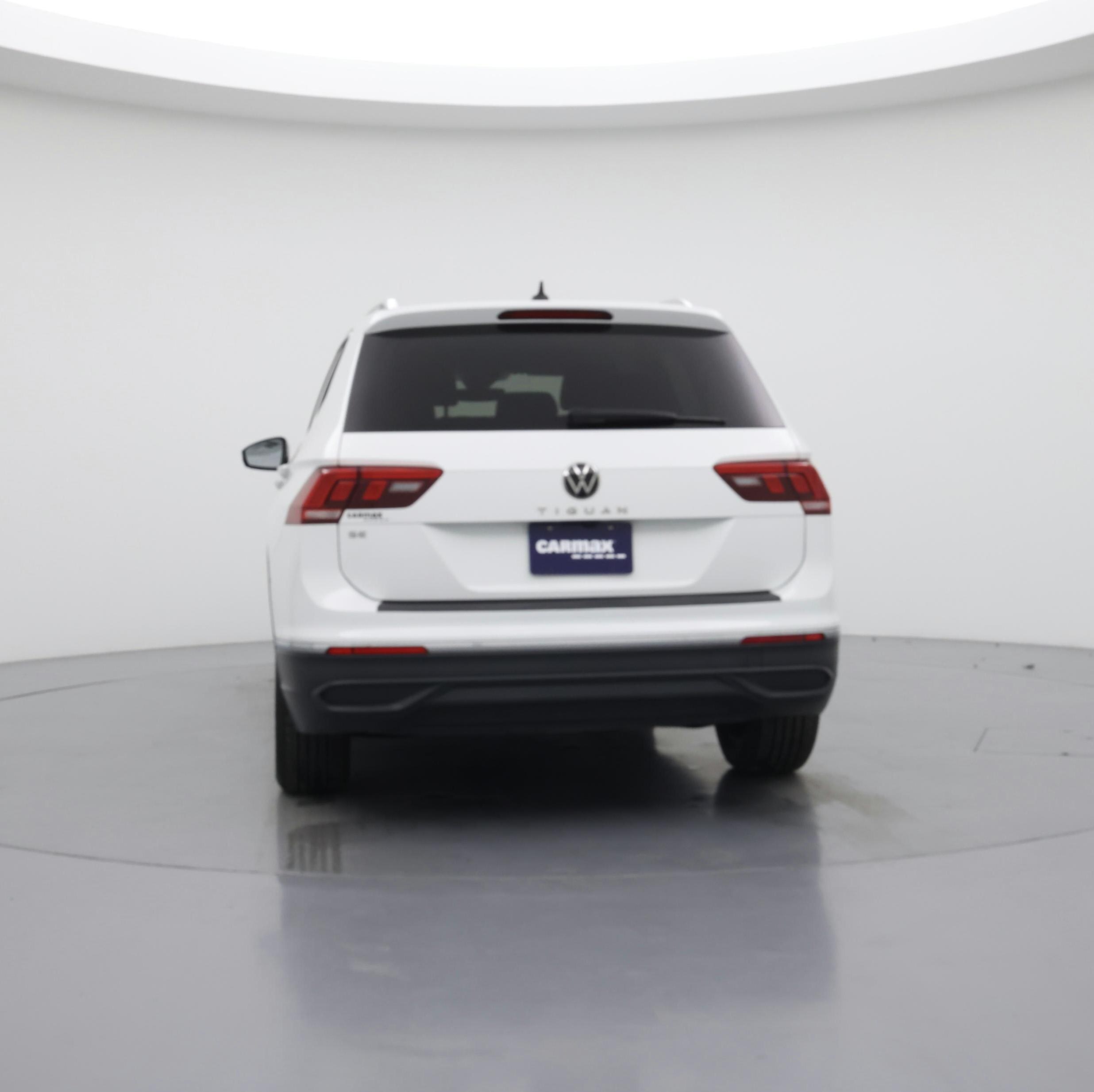 Thumbnail: 2024 Volkswagen Tiguan - 6