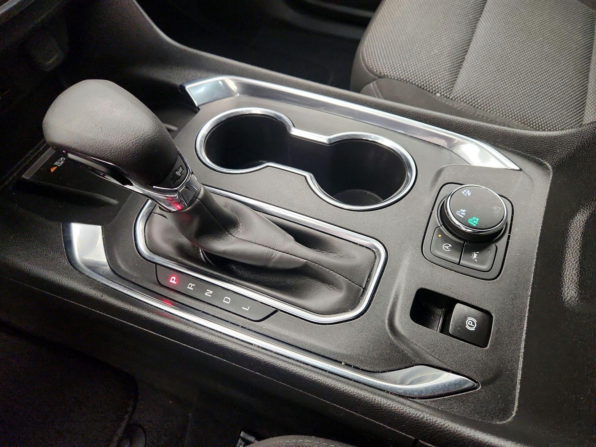 Thumbnail: 2023 Chevrolet Traverse - 17