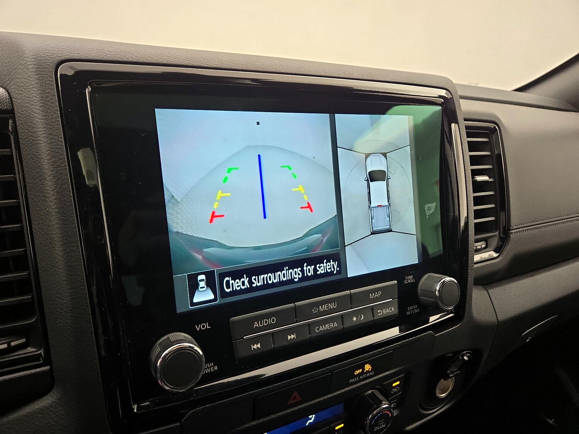 Thumbnail: 2022 Nissan Frontier - 15