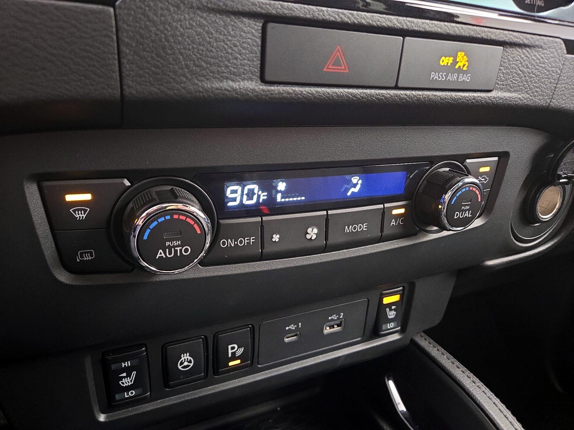 Thumbnail: 2022 Nissan Frontier - 17