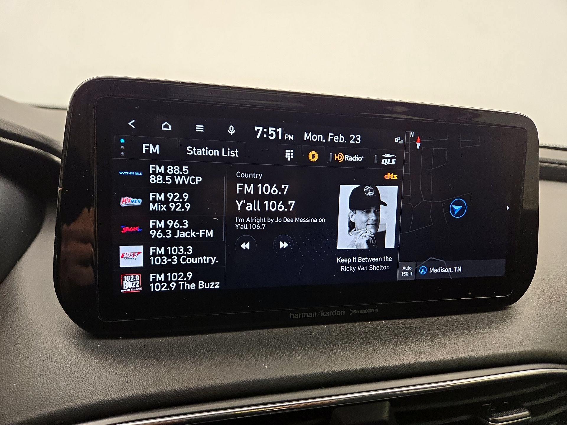 Thumbnail: 2023 Hyundai Santa Fe - 16