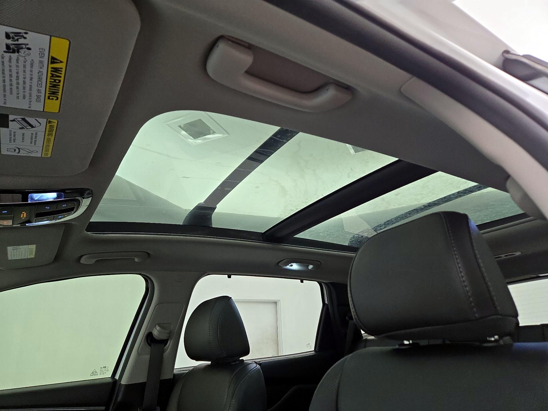 Thumbnail: 2023 Hyundai Santa Fe - 20