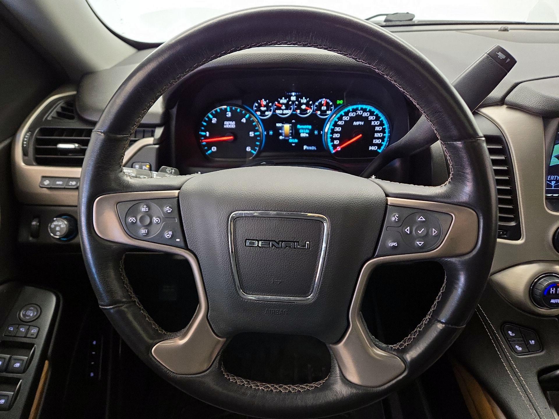 Thumbnail: 2020 GMC Yukon XL - 10