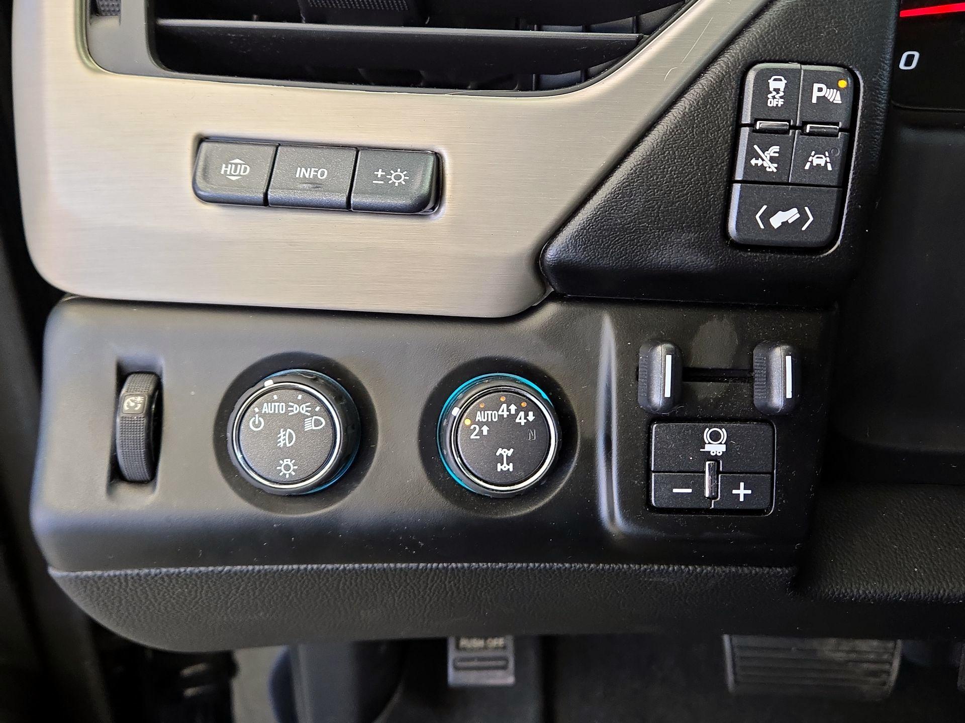 Thumbnail: 2020 GMC Yukon XL - 13