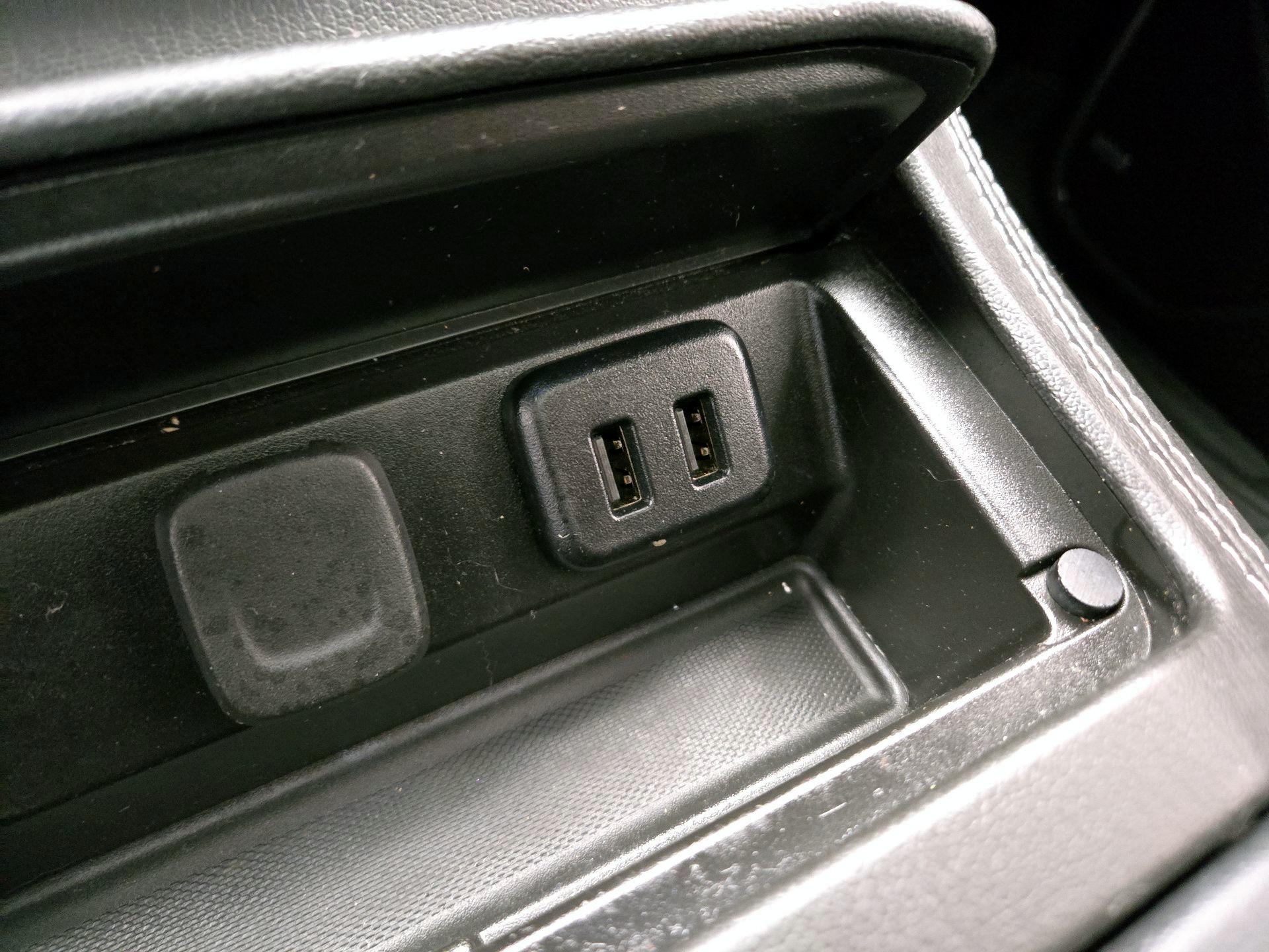 Thumbnail: 2020 GMC Yukon XL - 19