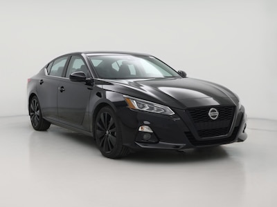 2022 Nissan Altima SR