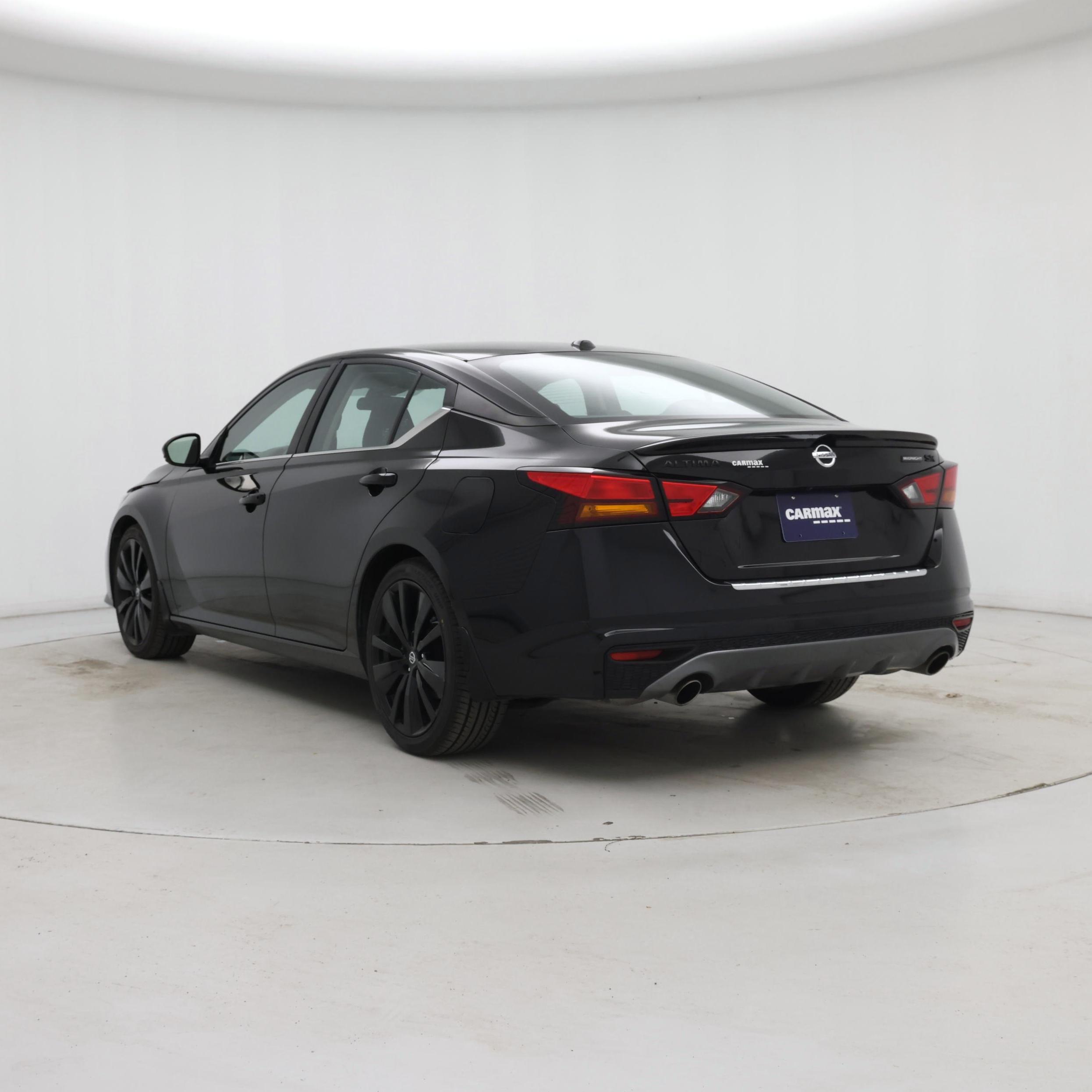 Thumbnail: 2022 Nissan Altima - 2