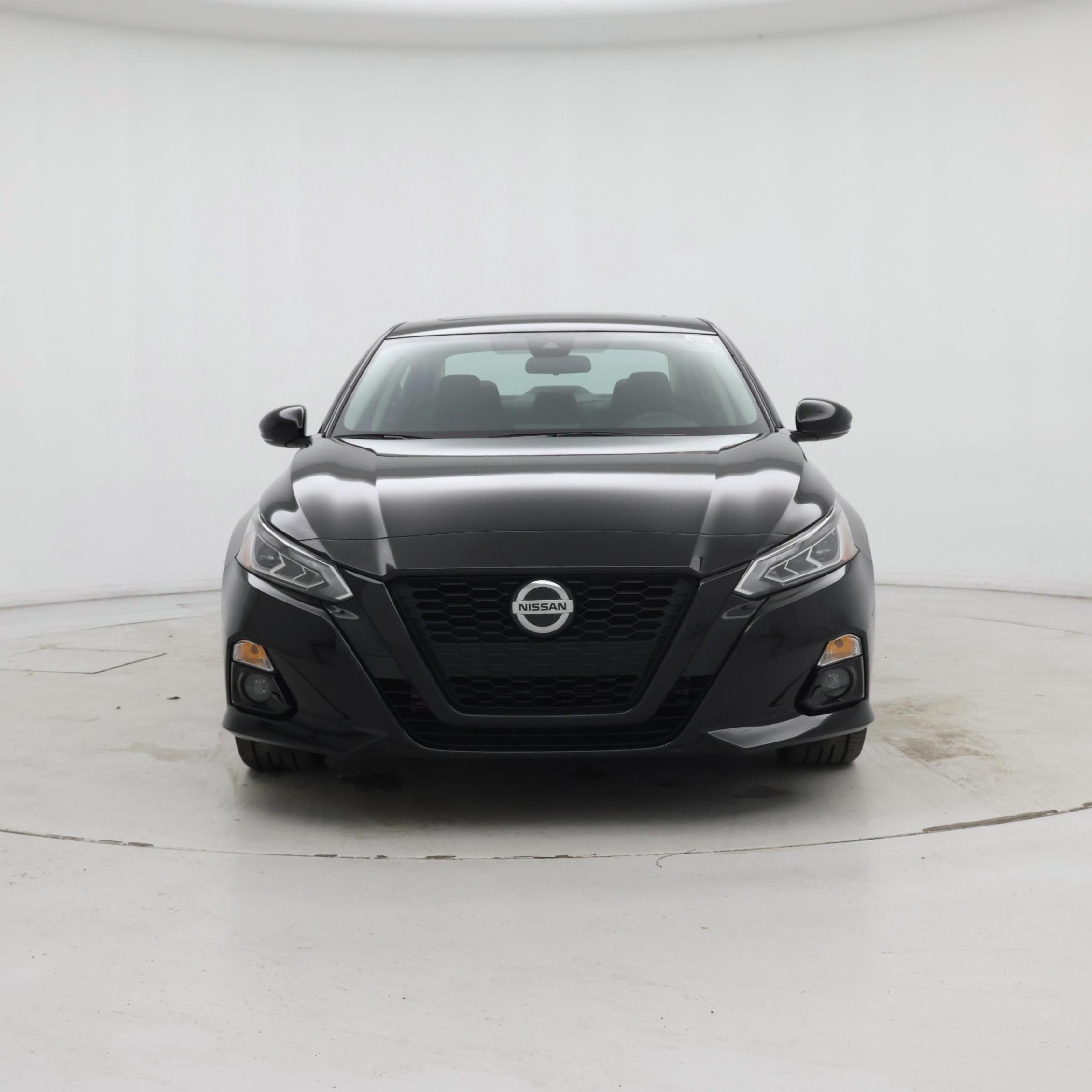 Thumbnail: 2022 Nissan Altima - 5