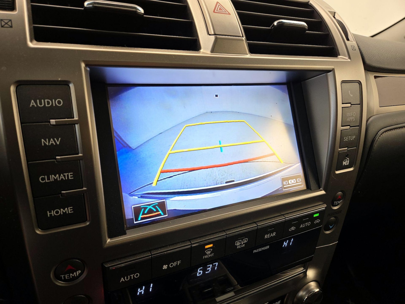 2019 Lexus GX LUXURY - Photo 16